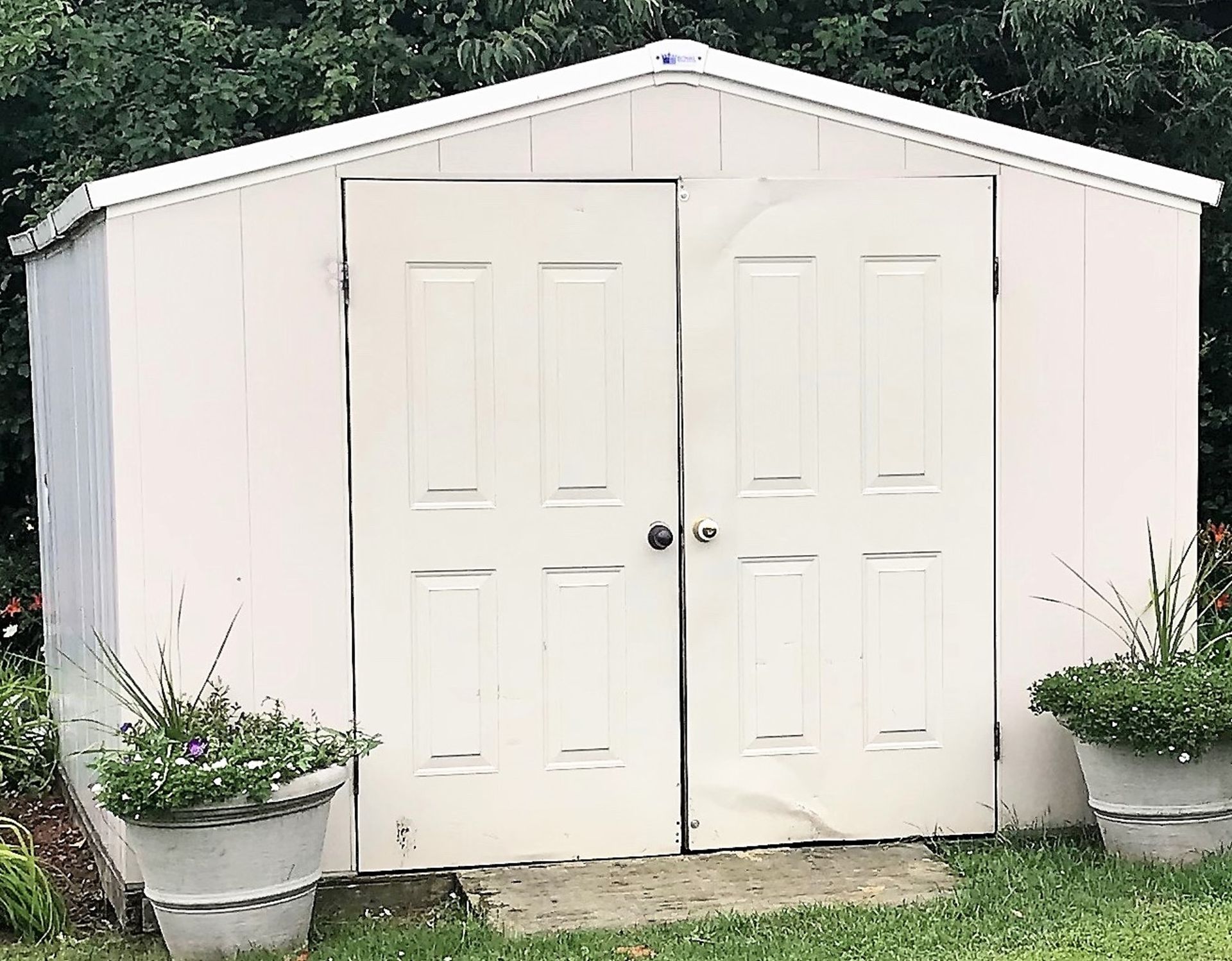 ROYAL OUTDOOR PRODUCTS 12' X 12' COMPOSITE SHED W/ DOUBLE DOORS (NO CONTENTS, DISASSEMBLED ON SKID)