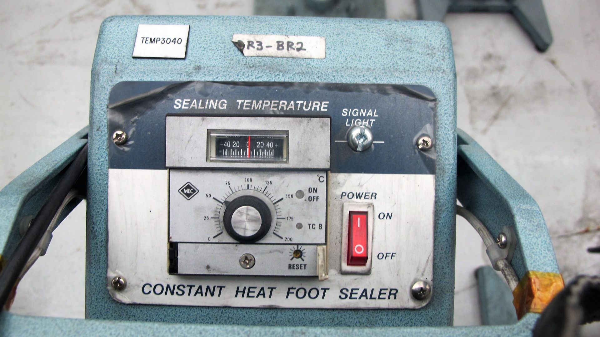 AIE CONSTANT HEAT SEALER, 300CH W/SEALING TEMPERATURE CONTROL - Image 2 of 2