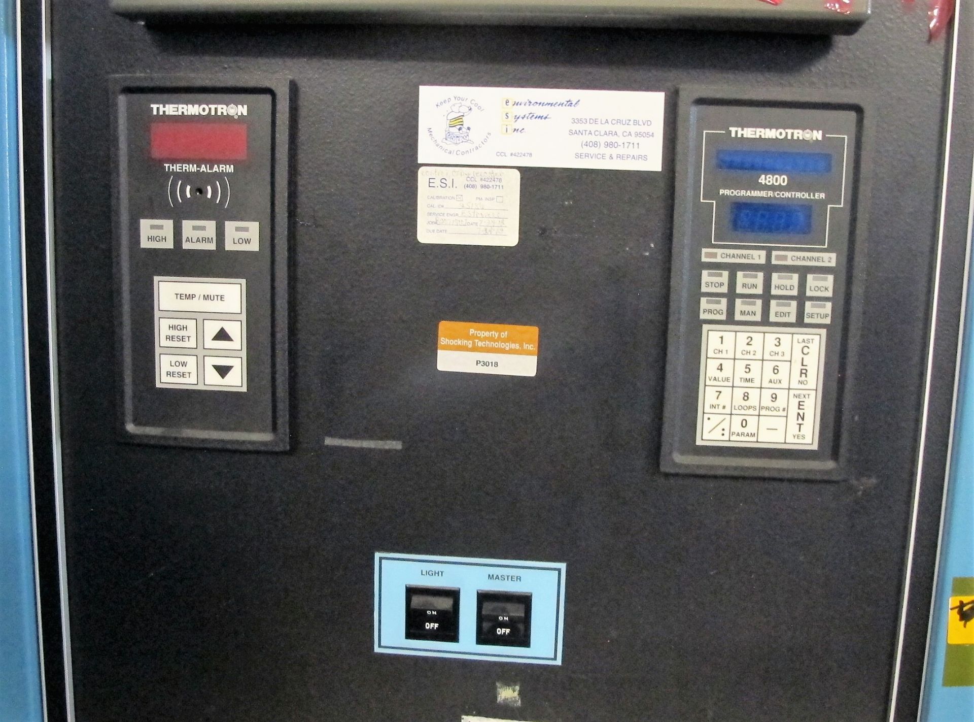 THERMOTRON HP35 TEMPERATURE CONTROLS CHAMBER W/THERMATRON 4800 DIGITAL CONTROLS AND HONEYWELL - Image 2 of 4
