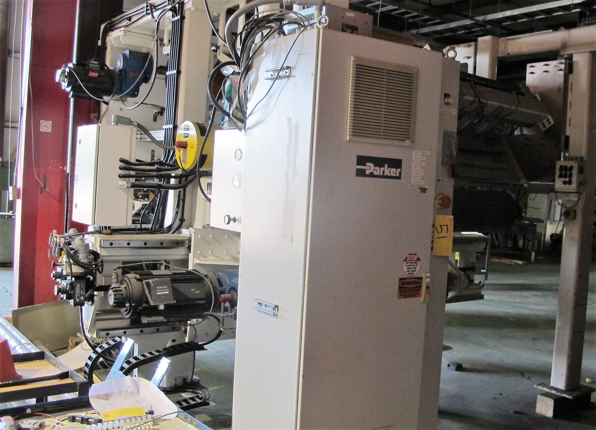 2009 BLACK CLAWSON WINDER/UNWINDER, ULTRASONIC WELDER, S/N 424296, 68" ROLLER WIDTHS, ALLAN - Image 6 of 10