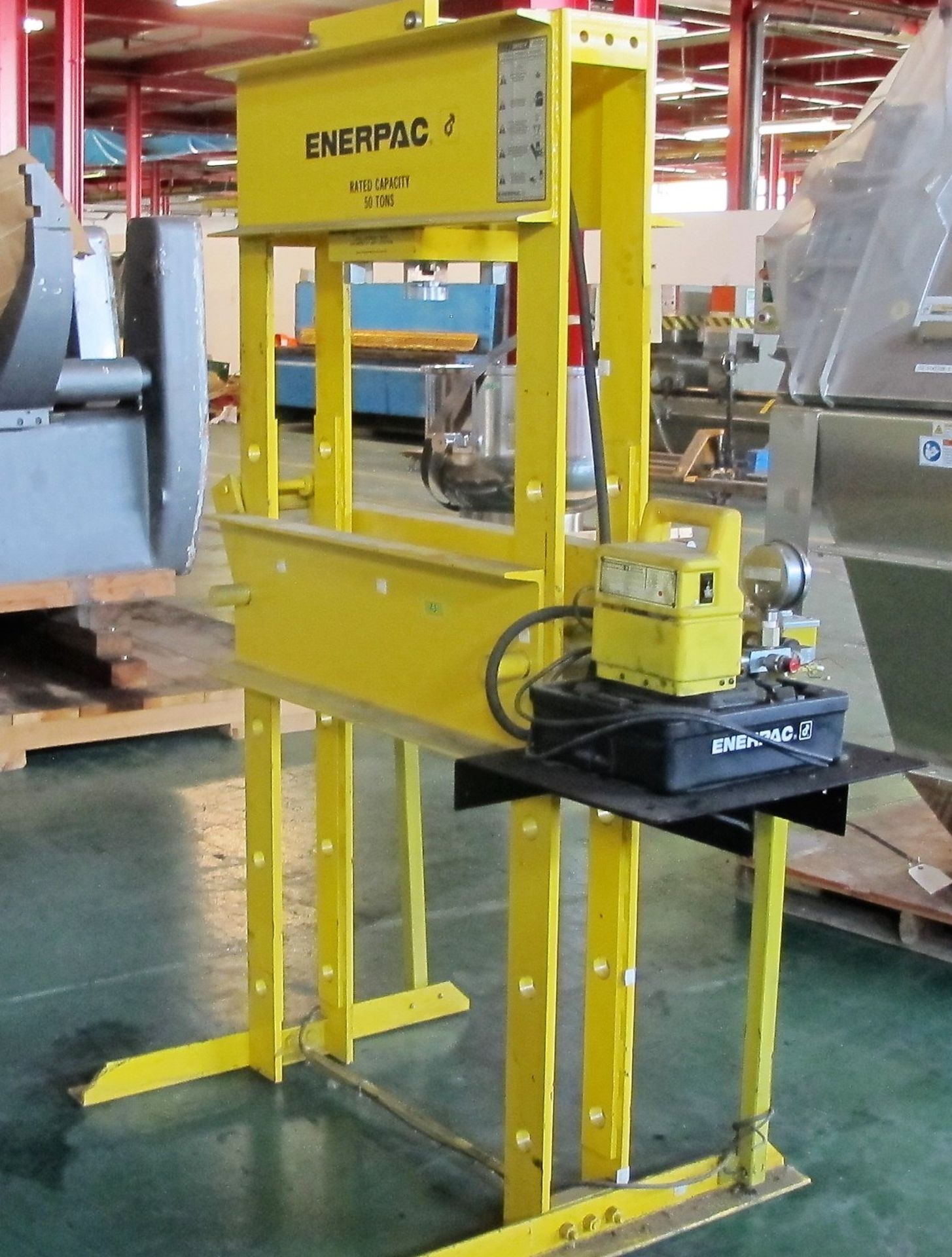 ENERPAC 50 TON CAP HYDRAULIC SHOP PRESS WITH ENERPAC POWER PACK AND FOOT PEDAL - Image 2 of 2