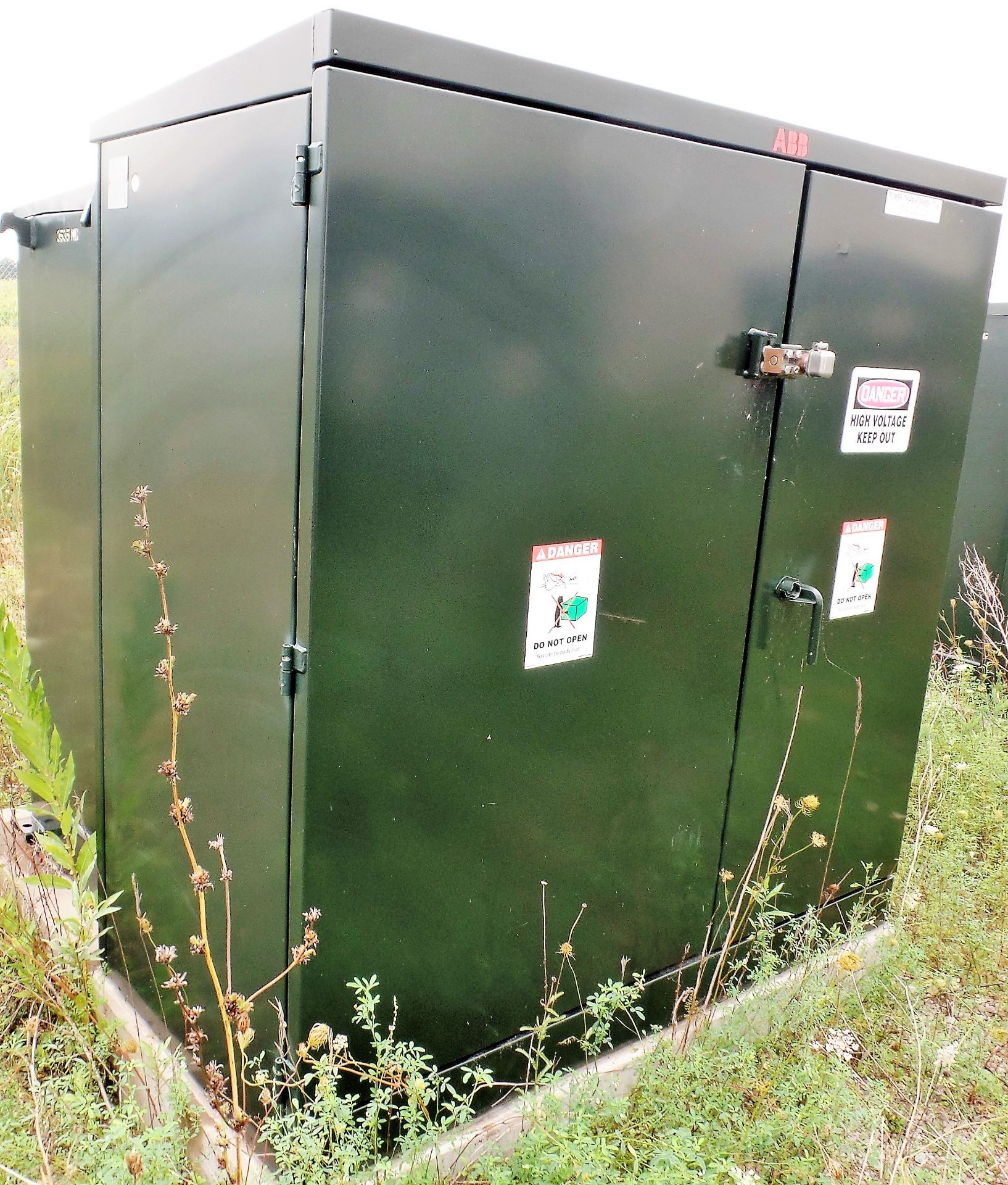 2013 ABB POWER 750KVA OUTDOOR TRANSFORMER, 27,600 PRIMARY, 460Y/265 SECONDARY, S/N 13JC662020005 (