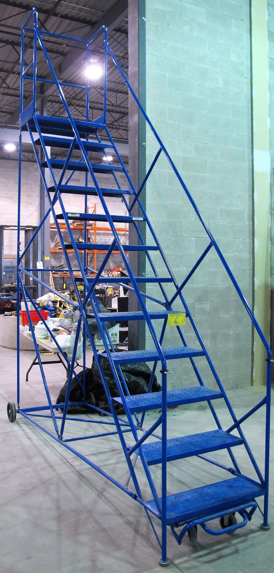 CANWAY 12 STEP WAREHOUSE STAIRCASE