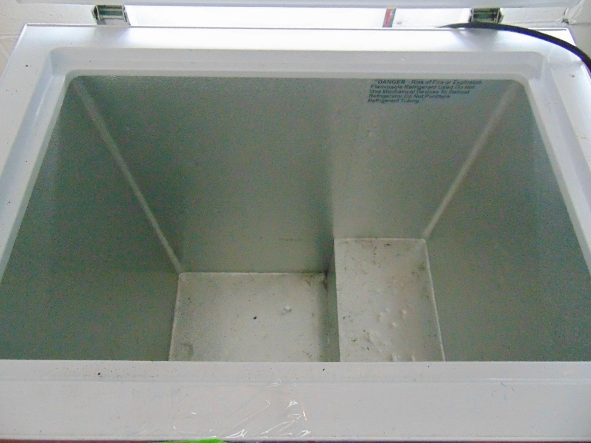 Criterion Chest Freezer 29" Long x 20 " Wide x 30" Deep - Image 2 of 2