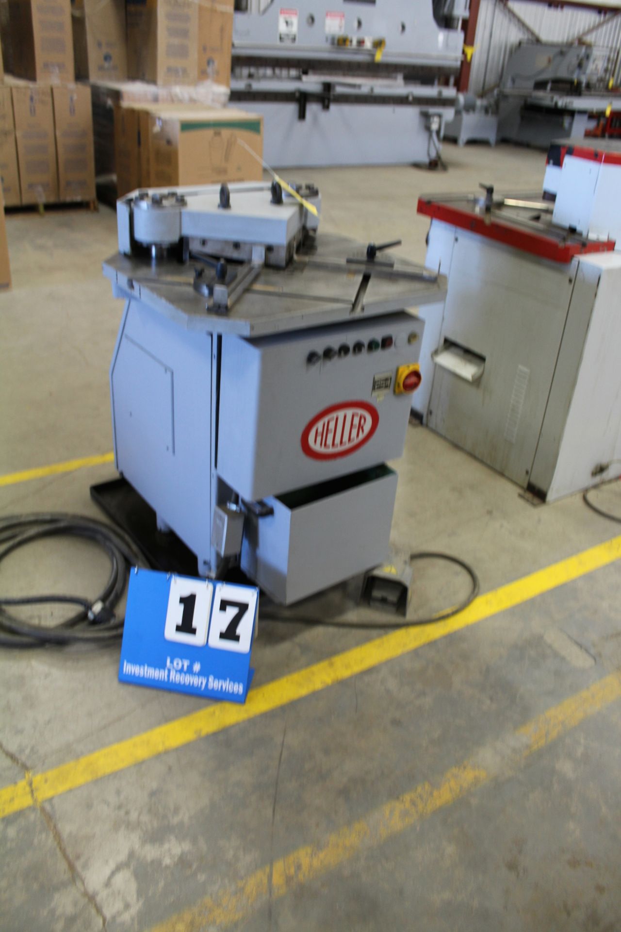 HELLER NOTCHER, MDL: 254, 30" X 30" BED