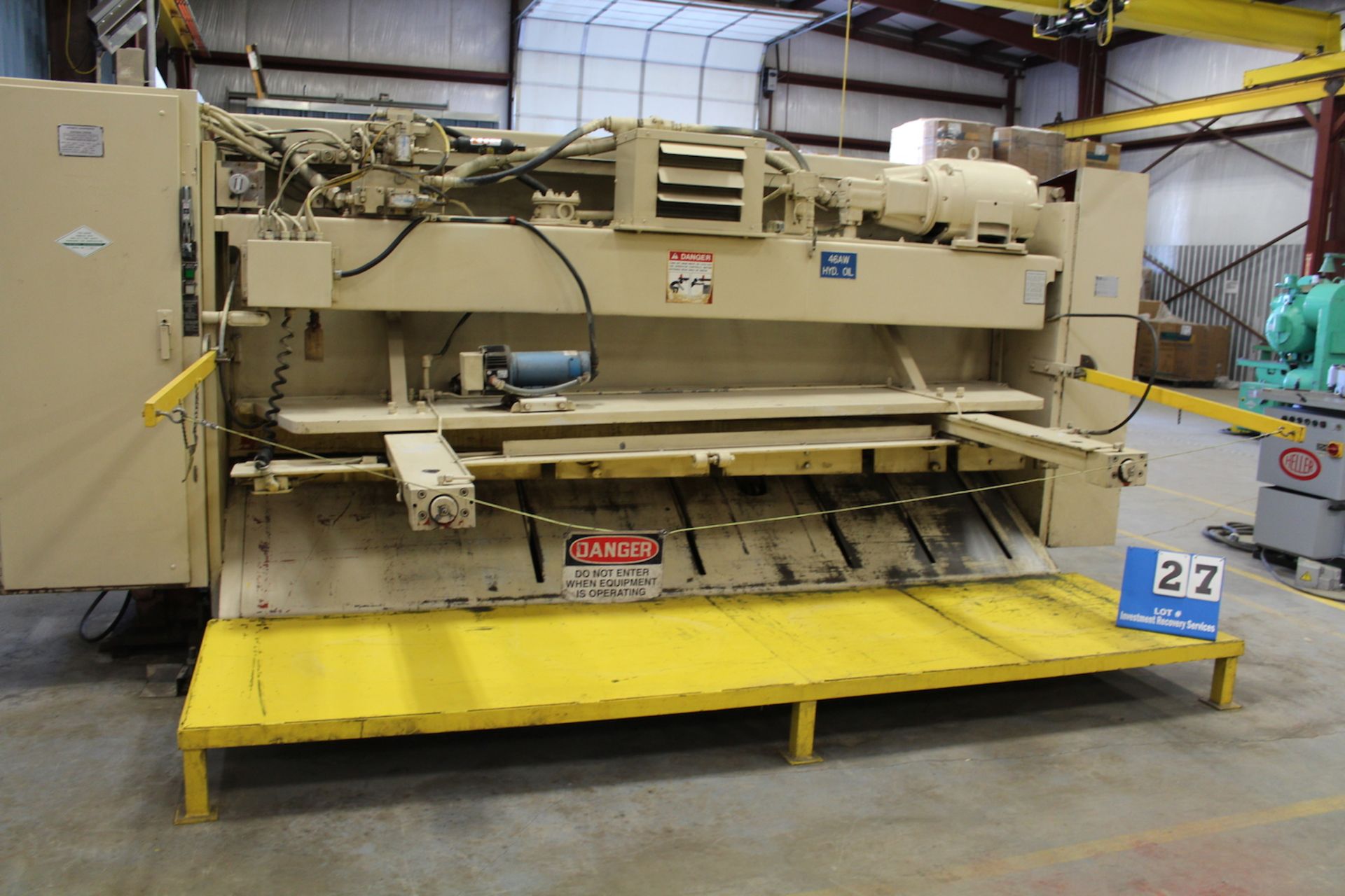 CINCINNATTI 2500 SHEAR, W/ CNC BACKSTOP, 2500 X 10', 1/4" MILD STEEL, W/ CINCINNATTI DIGITAL - Image 2 of 2