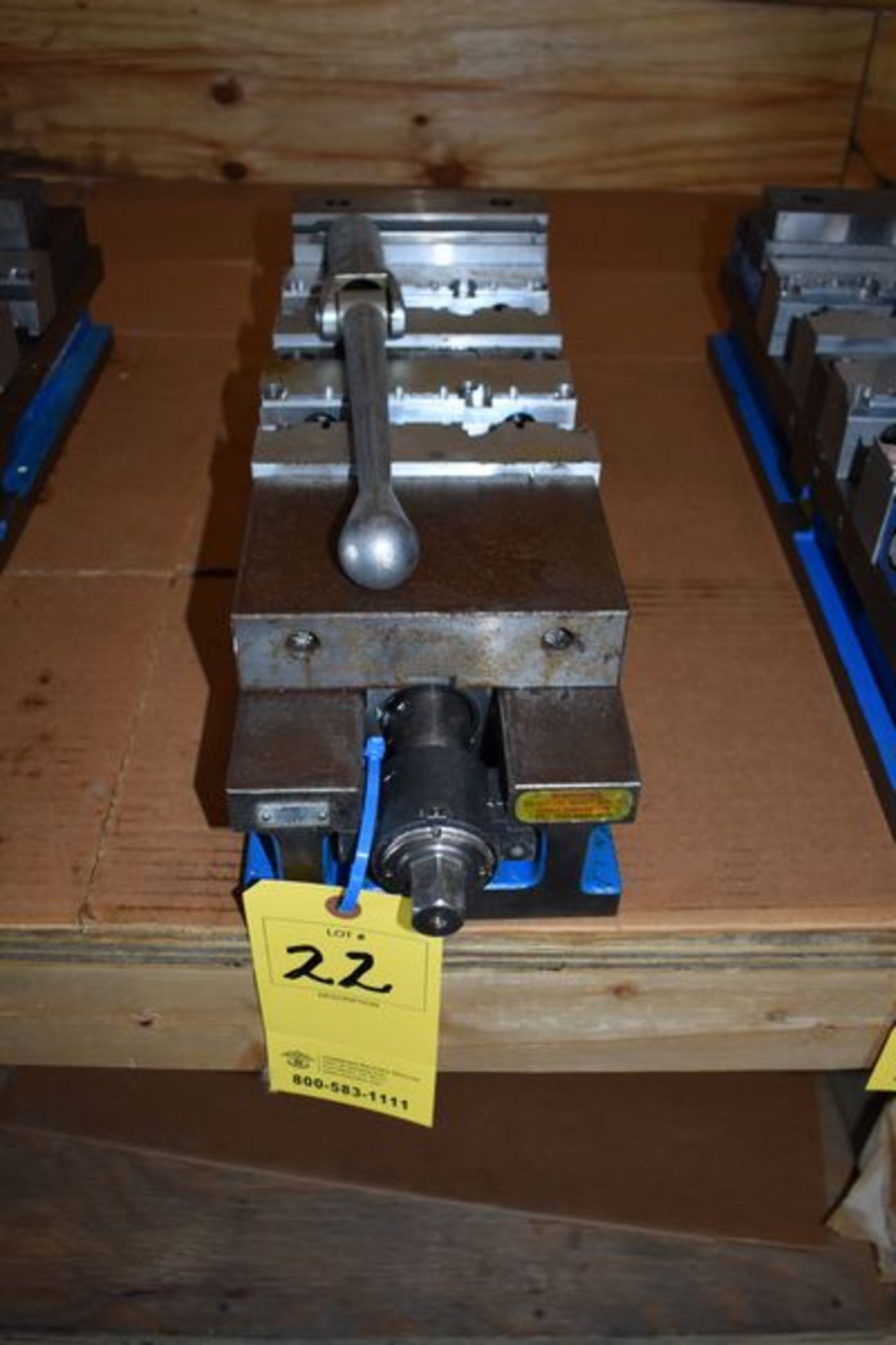 KURT 6" MACHINE VISE