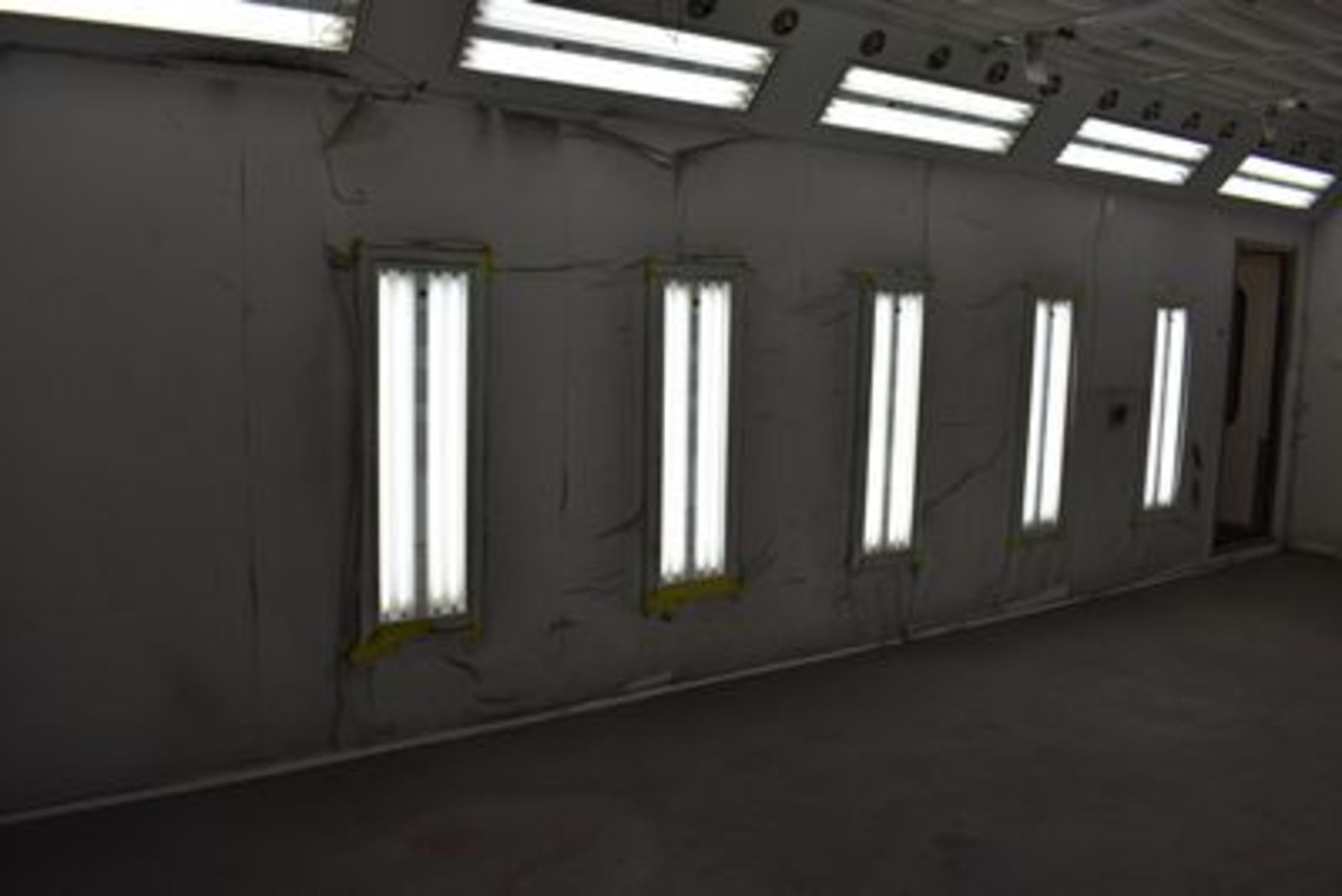 AMERI-CURE INC PAINT BOOTH, 2016, DELAYED REMOVAL: JULY 15, APPROX 22' W X 32' D X 11' TALL - Image 18 of 20