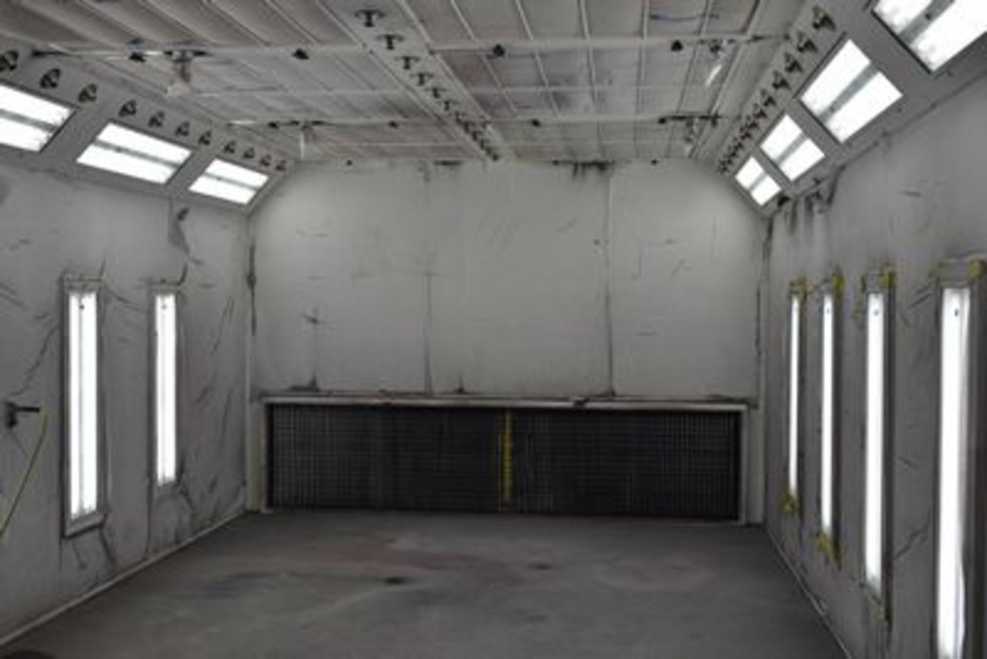 AMERI-CURE INC PAINT BOOTH, 2016, DELAYED REMOVAL: JULY 15, APPROX 22' W X 32' D X 11' TALL - Image 12 of 20