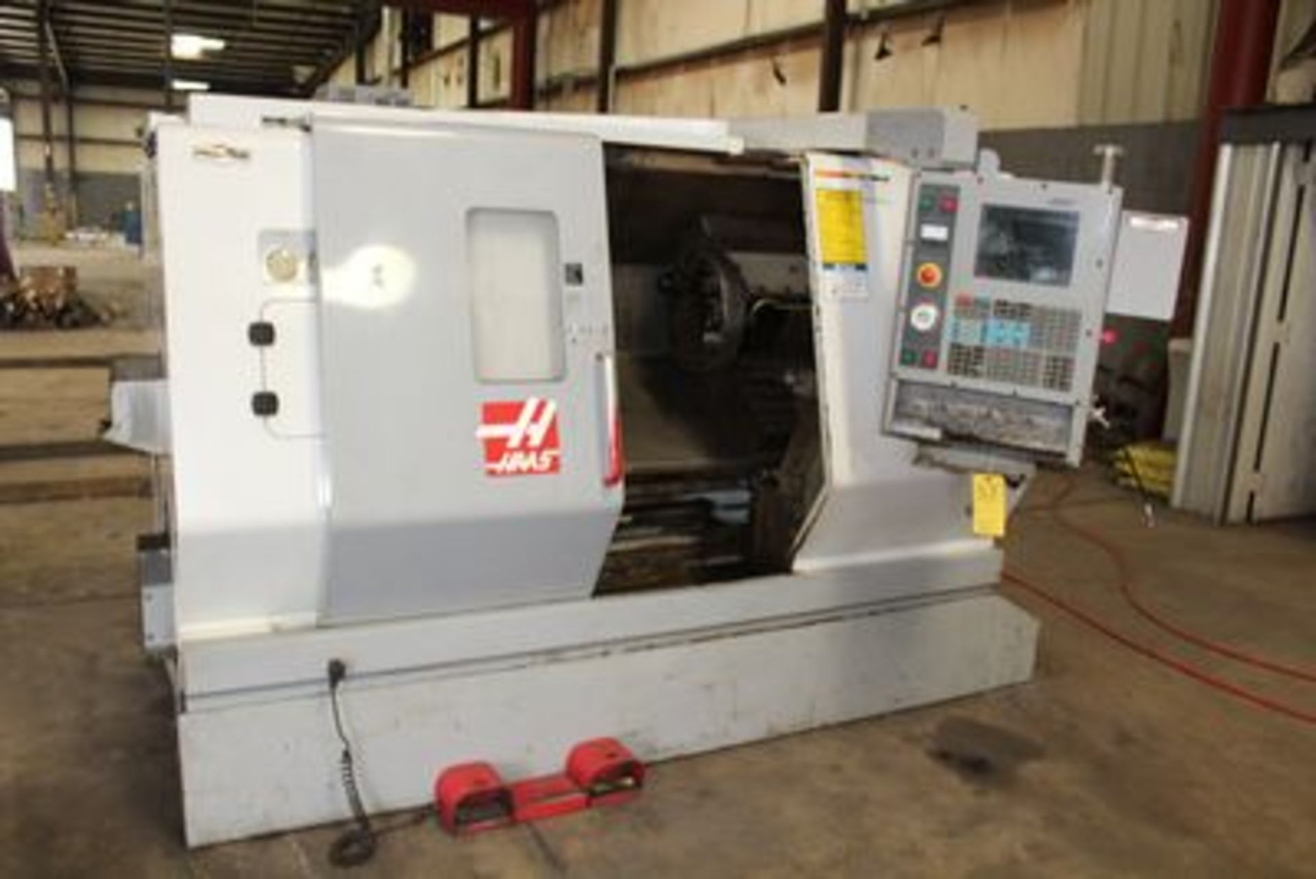 2004 HAAS SL-20T CNC LATHE, 8" POWER CHUCK, COLLET CLOSURE W/ DIGITAL CONTROLLER, W.05 SPINDLE, 220/