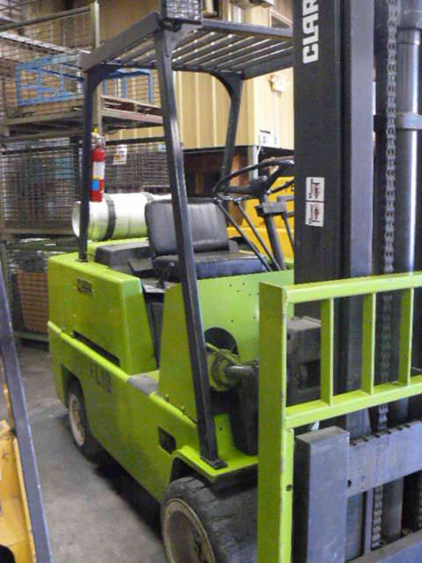 CLARK FORKLIFT MDL:C500-135, 13,500 LB LIFT CAP, 135" LIFT HEIGHT, LP GAS, 6' FORKS (LOCATION 2: 700 - Image 3 of 6