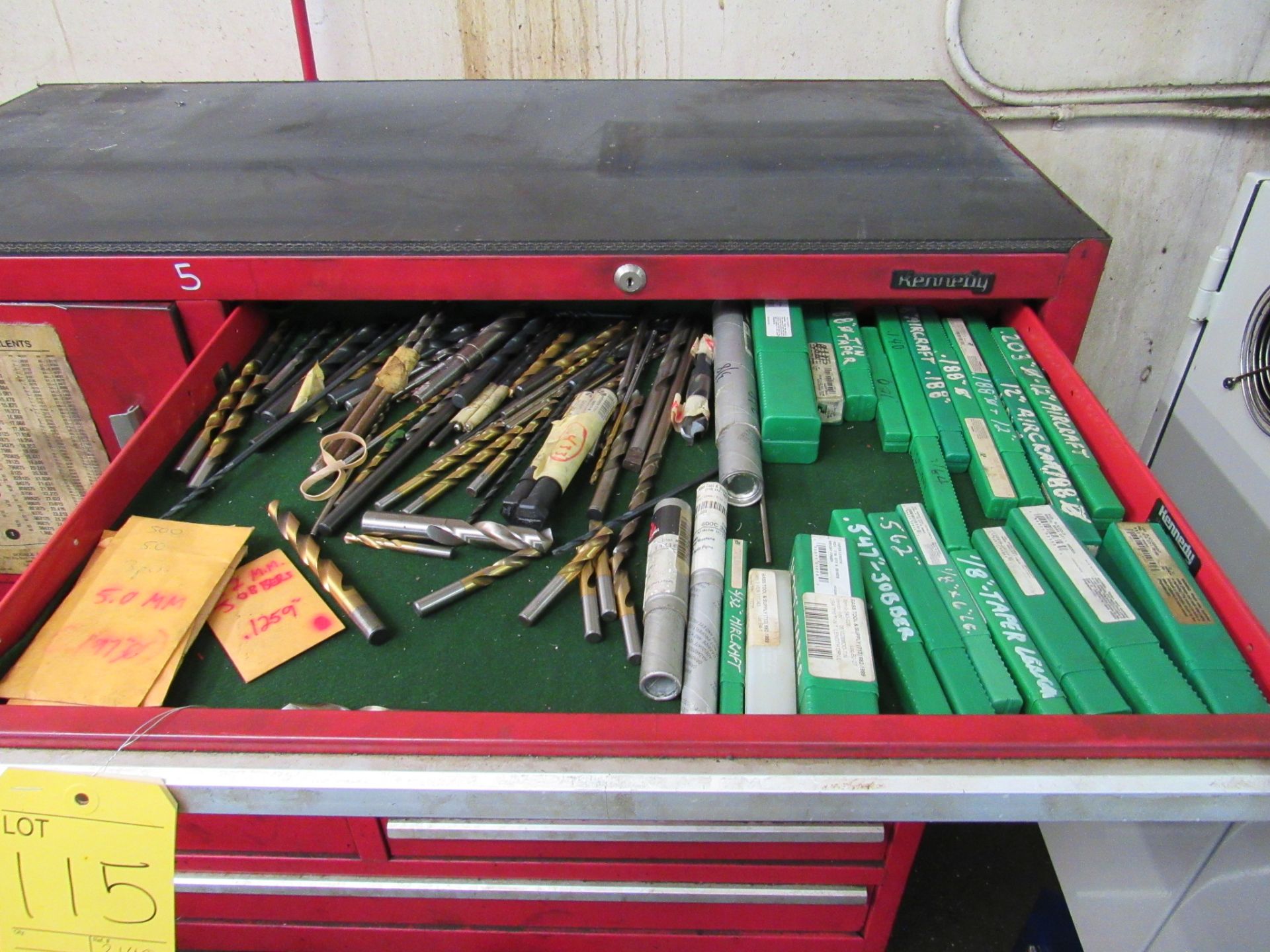 KENNEDY TOOL BOX WITH CONTENTS - ON CASTERS - Image 2 of 9