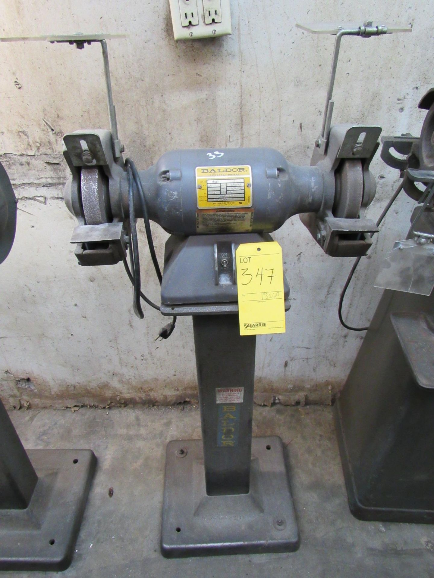 Baldor grinder, catalog #7305, 1/2 hp, 115V/230V, Spec #67-306-385, S/N H0709272475