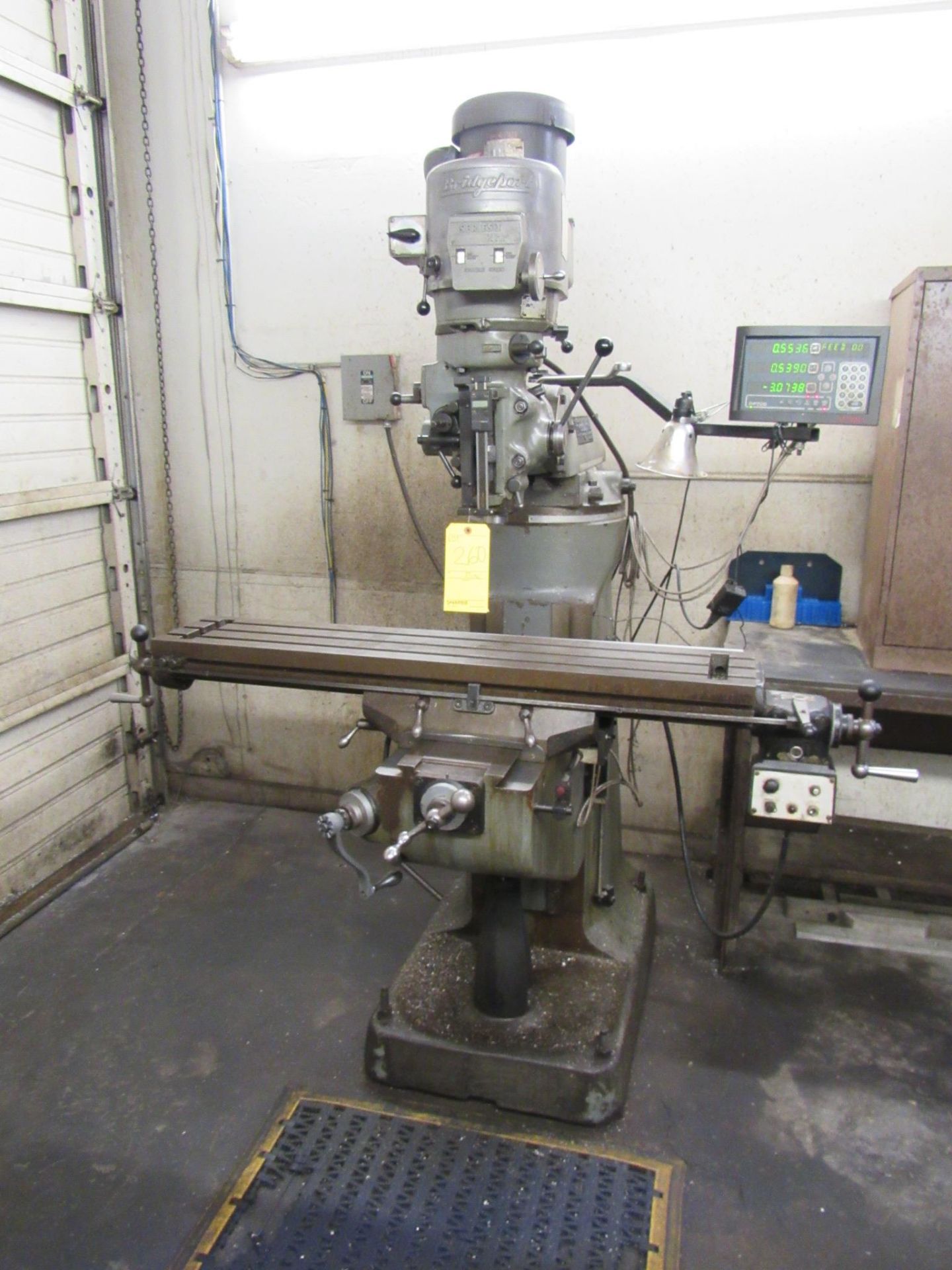 9" x 49" Bridgeport Series I Vertical Milling Machine, 9” x 49” table, 2 hp spindle motor, Newall - Image 4 of 10