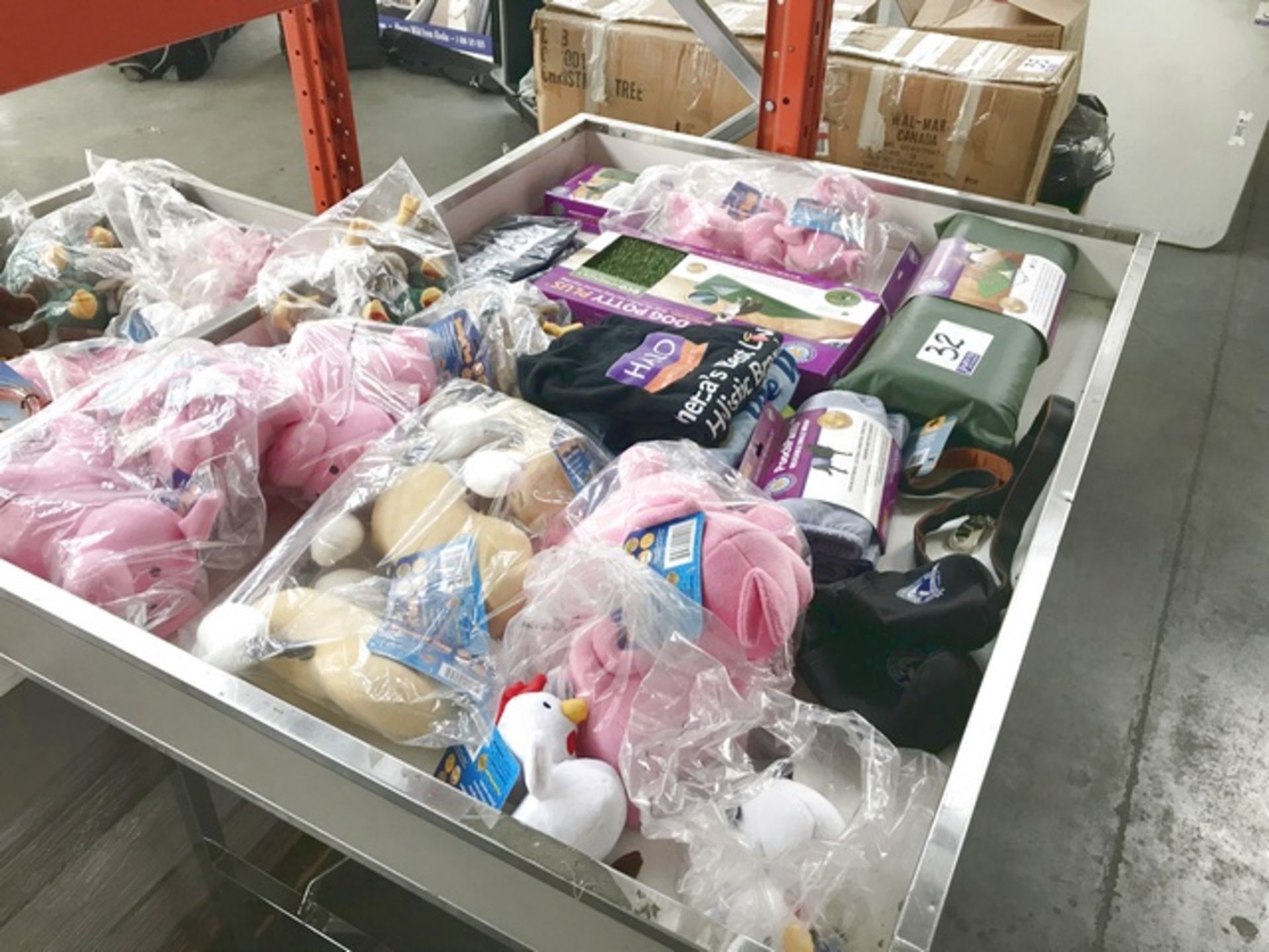 CONTENTS OF TOYS IN DUMP BIN