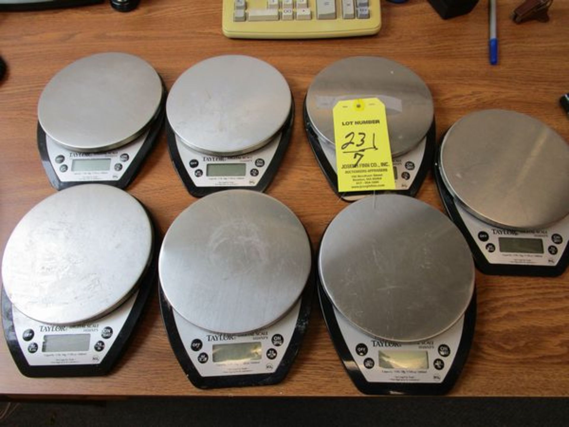 LOT (8) Taylor 1020NFS Digital Scales, 11 Lb. Cap., Battery Operated