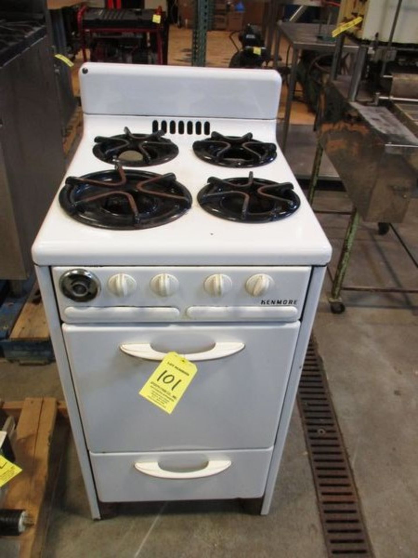 Kenmore Vintage 4-Burner Stove