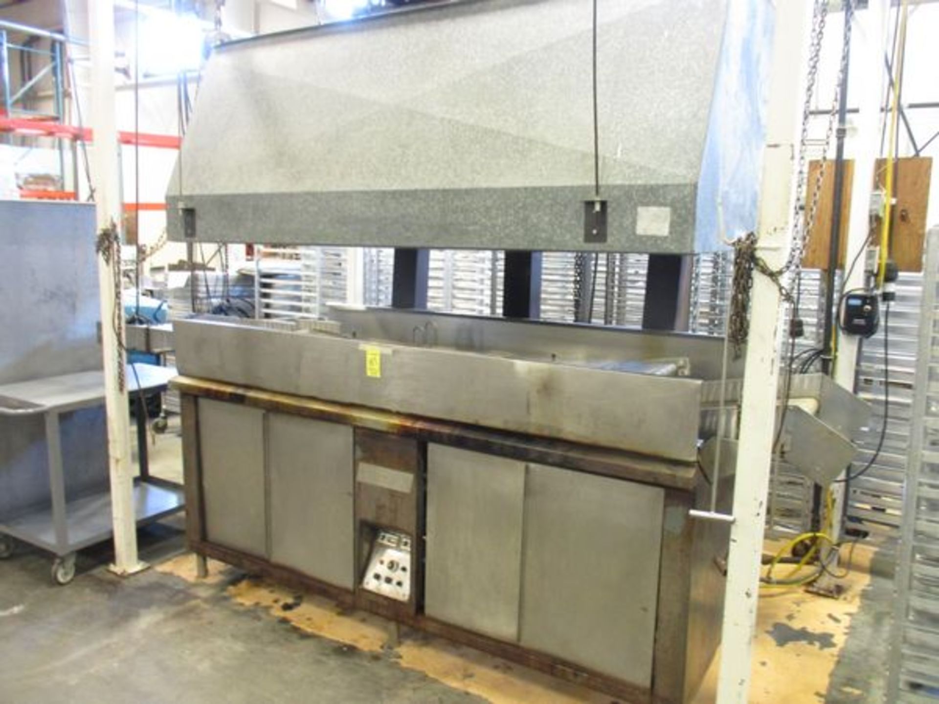 Pitman & Sons Mastermatic 24" x 8' Conveyor Fryolator, V.S. w/Infeed/Outfeed Conveyor, 7' Fume Hood,