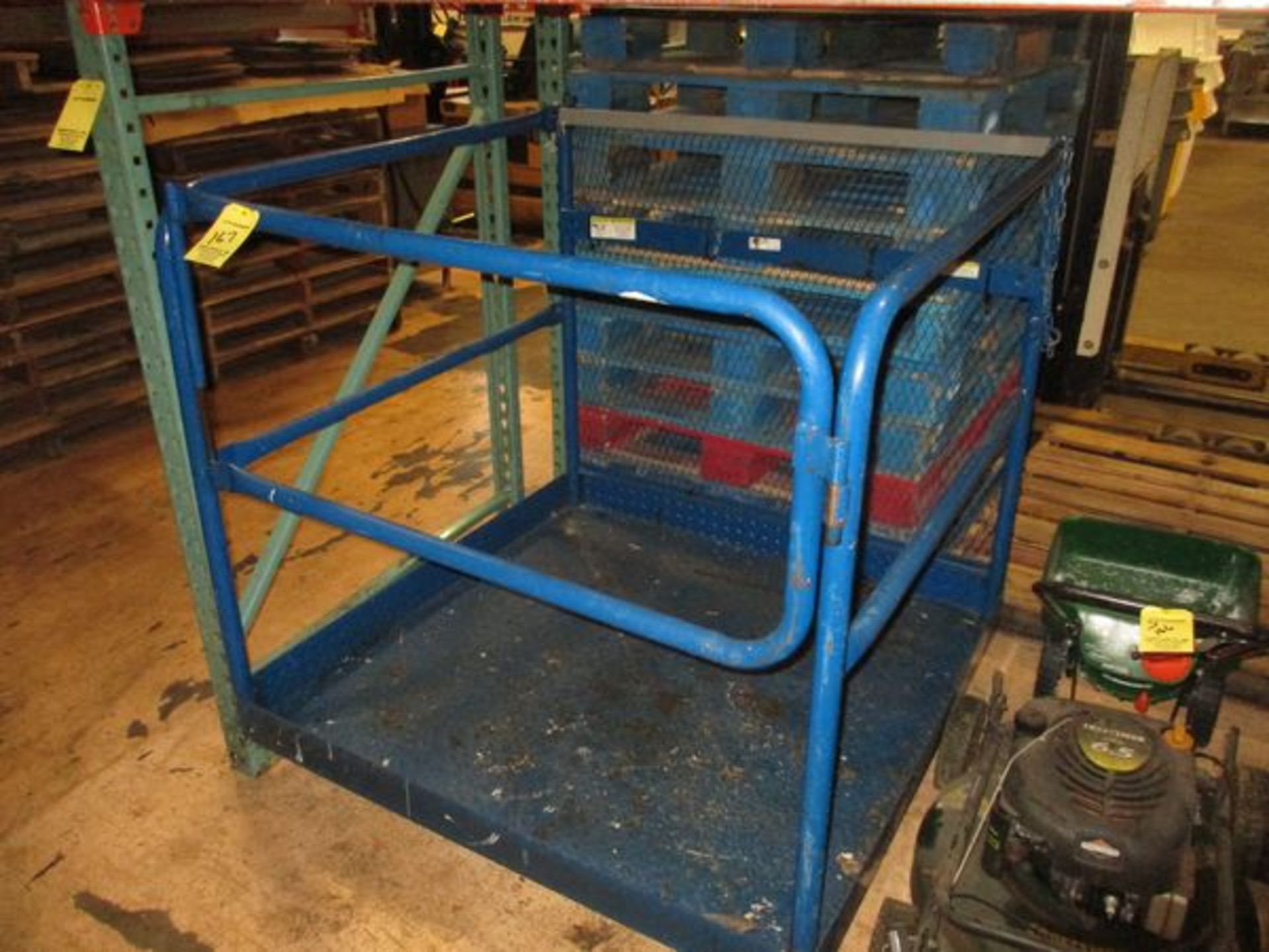 Blue 4' x 4' Platform Lift