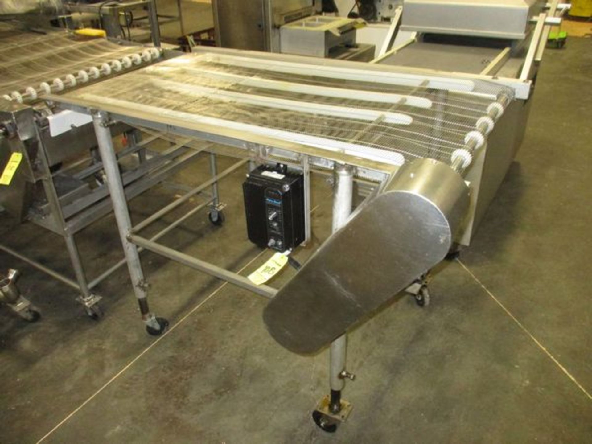 30" x 58" V.S. S.S. Mesh Belt Conveyor w/Wash Down Motor