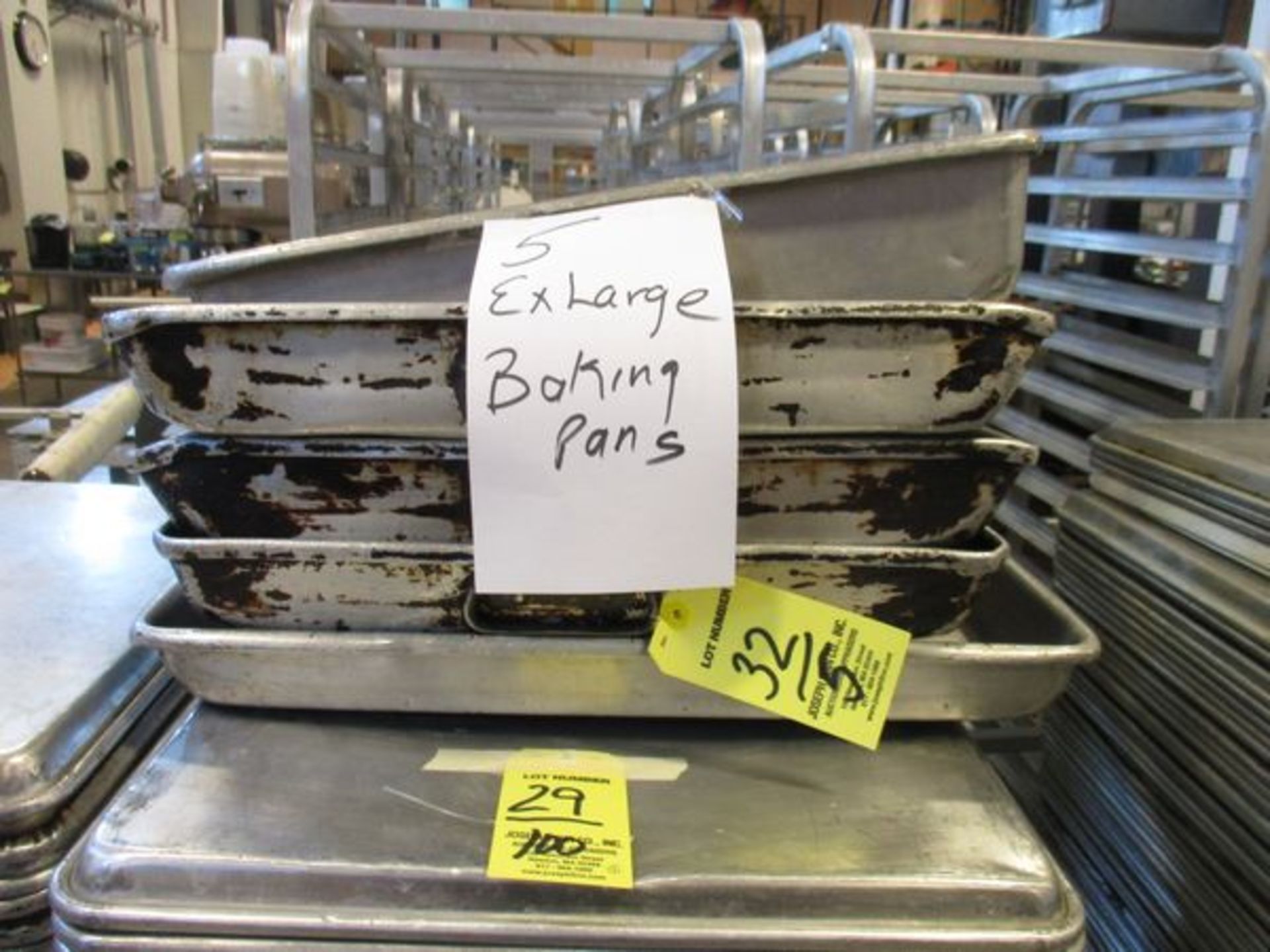 LOT (5) Extra Large Baking Pans