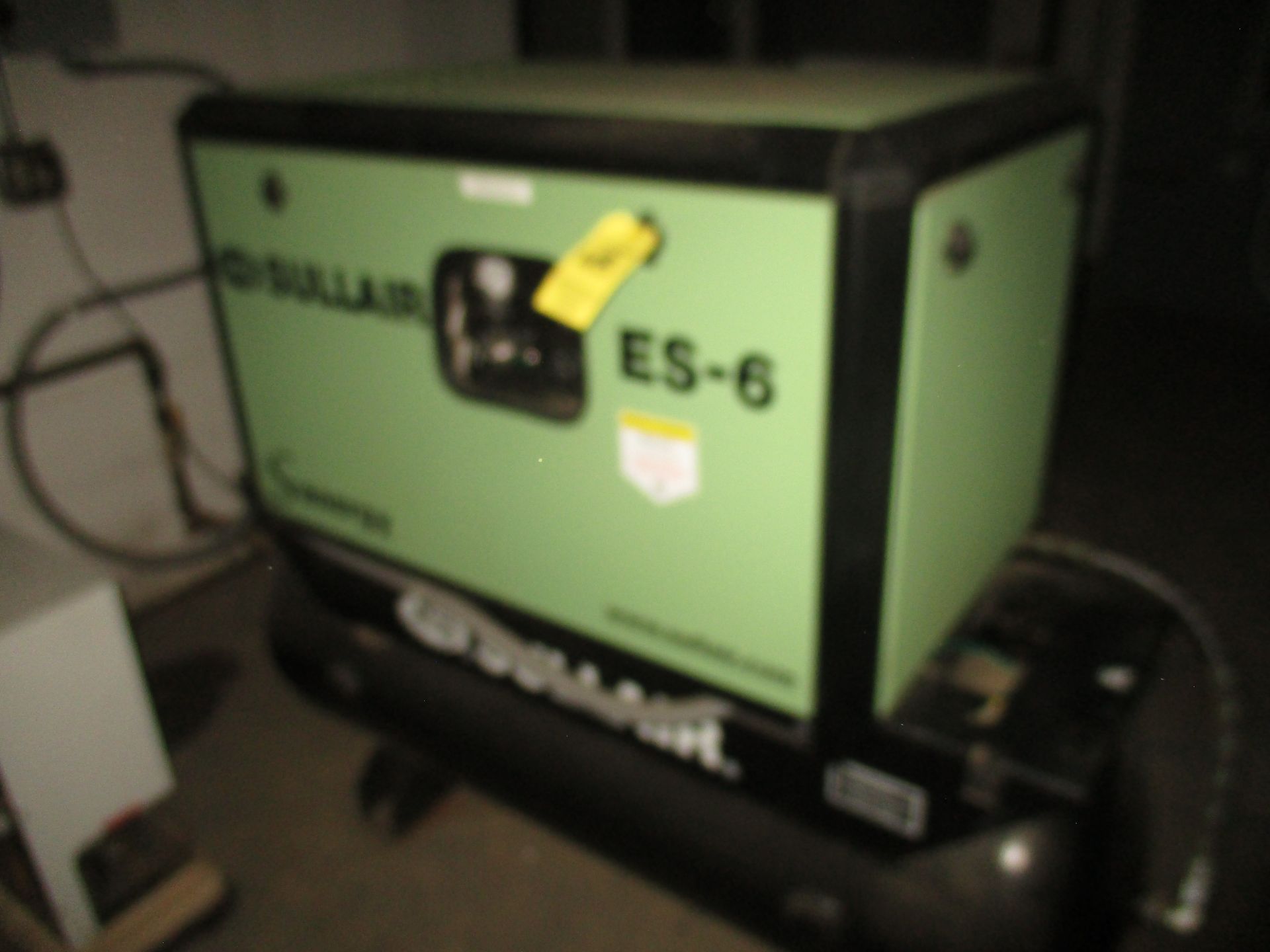 Sullair ES-6 10 HP Rotary Air Compressor, 3054 Hrs.