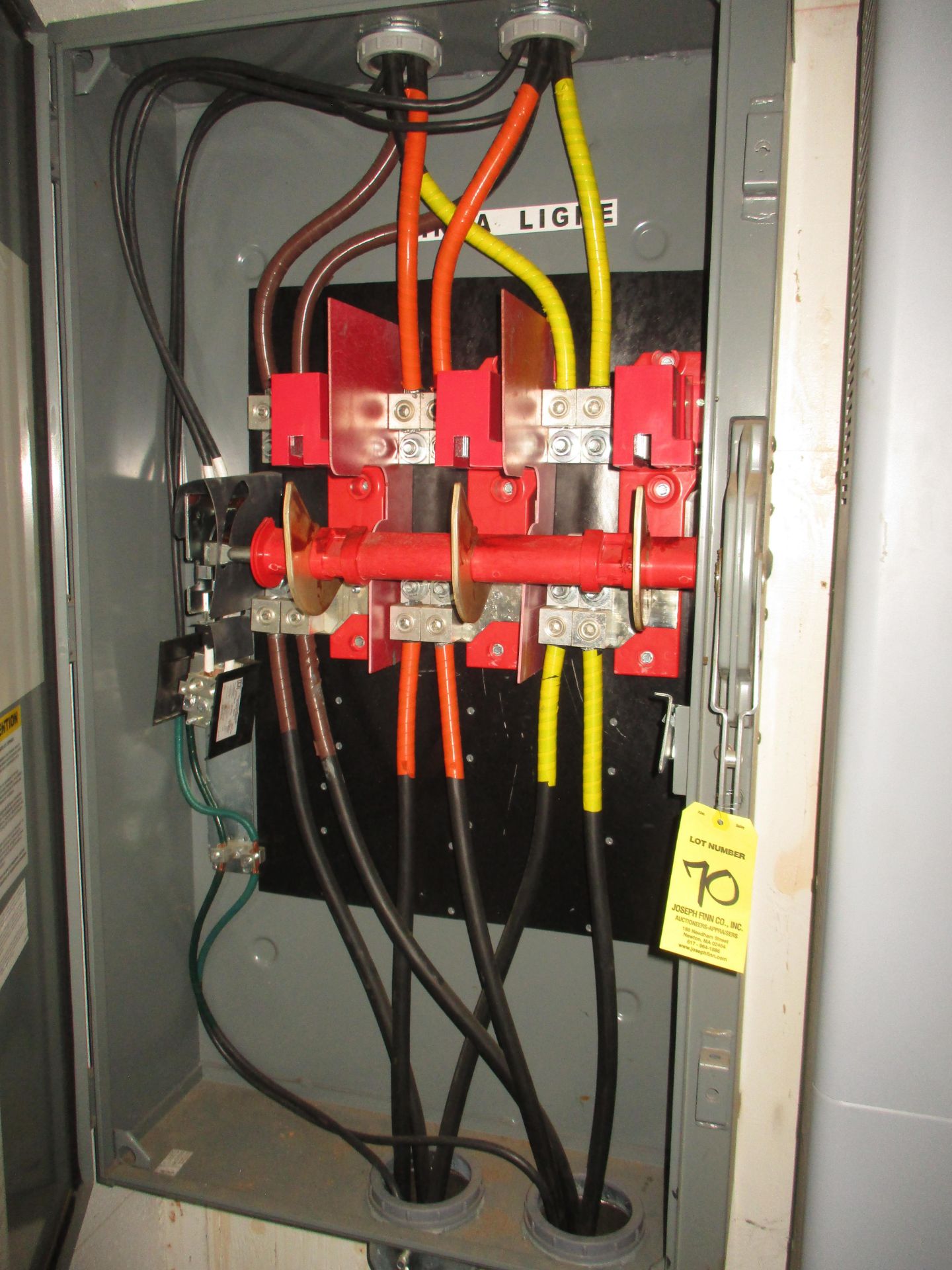 Square D 400A Heavy Duty Safety Switch - Image 2 of 2