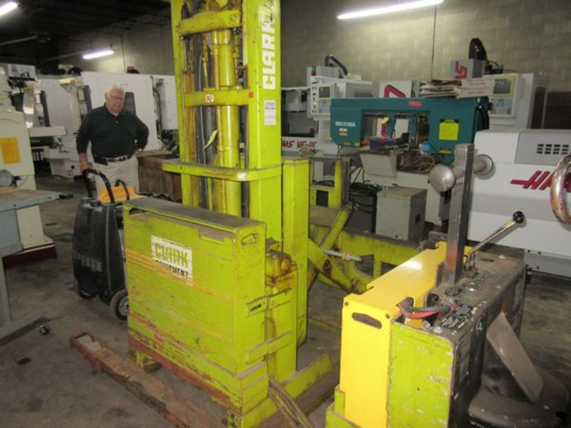 Clark Pallet/Reach Truck - Image 2 of 3