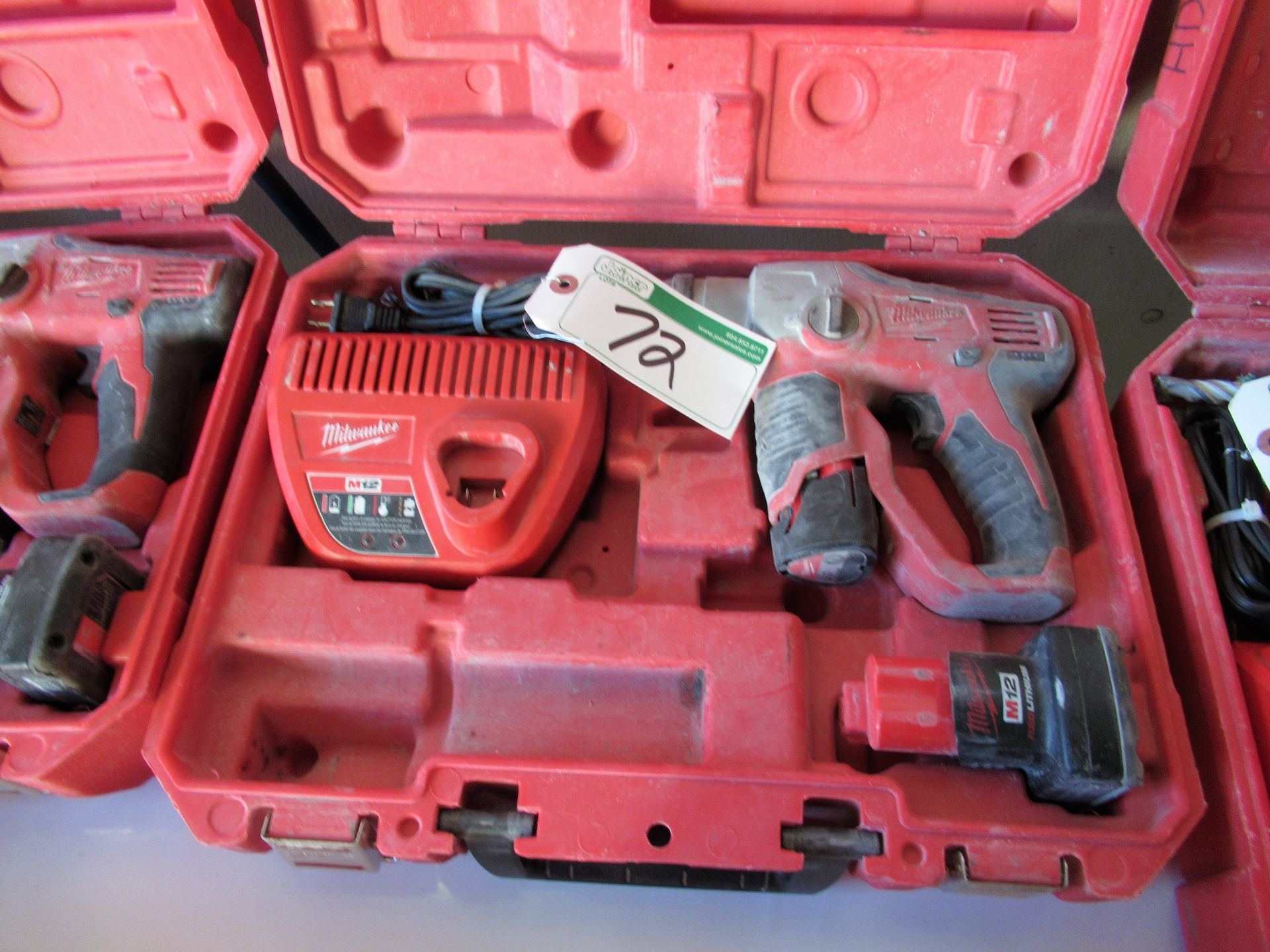 MILWAUKEE CORDLESS 1/2 SDS PLUS ROTARY HAMMER