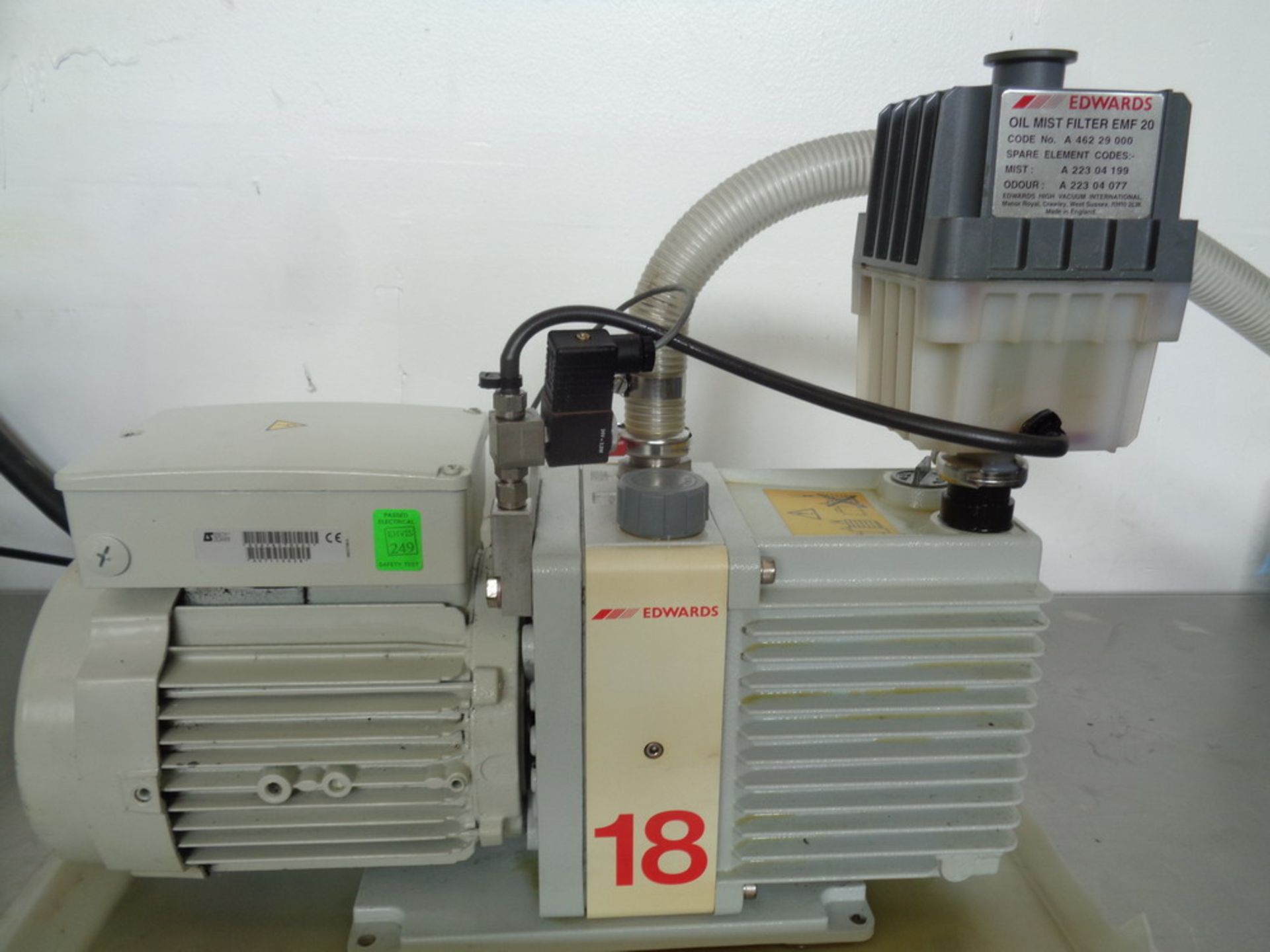 Edwards 18 Vacuum Pump