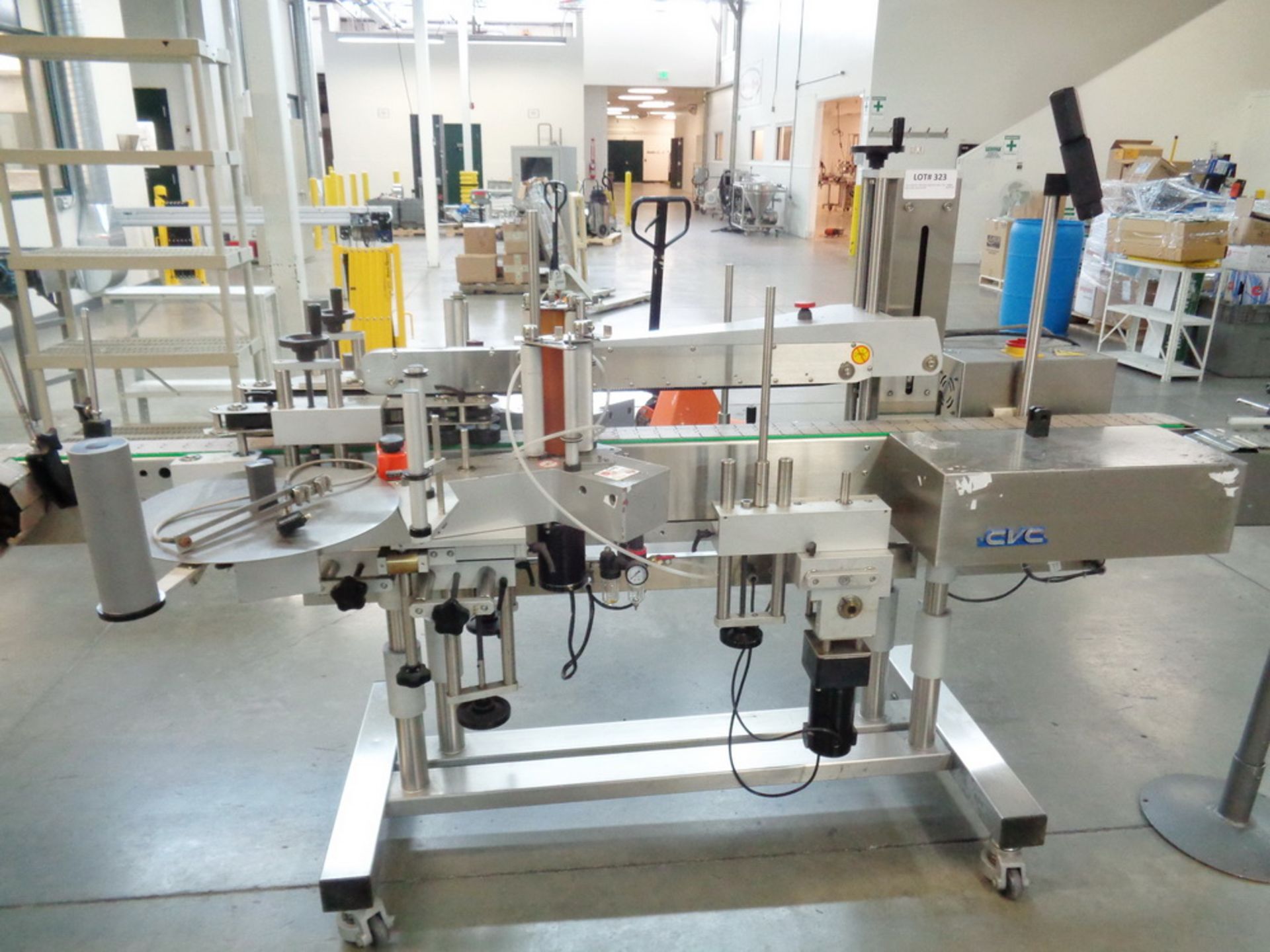 BULK LOT- CREAM PACKAGING LINE #2 (LOCATED IN CLEAN ROOM #2 DESIGNATED CL-2) UP TO (40) BOTTLES/MIN - Image 23 of 32