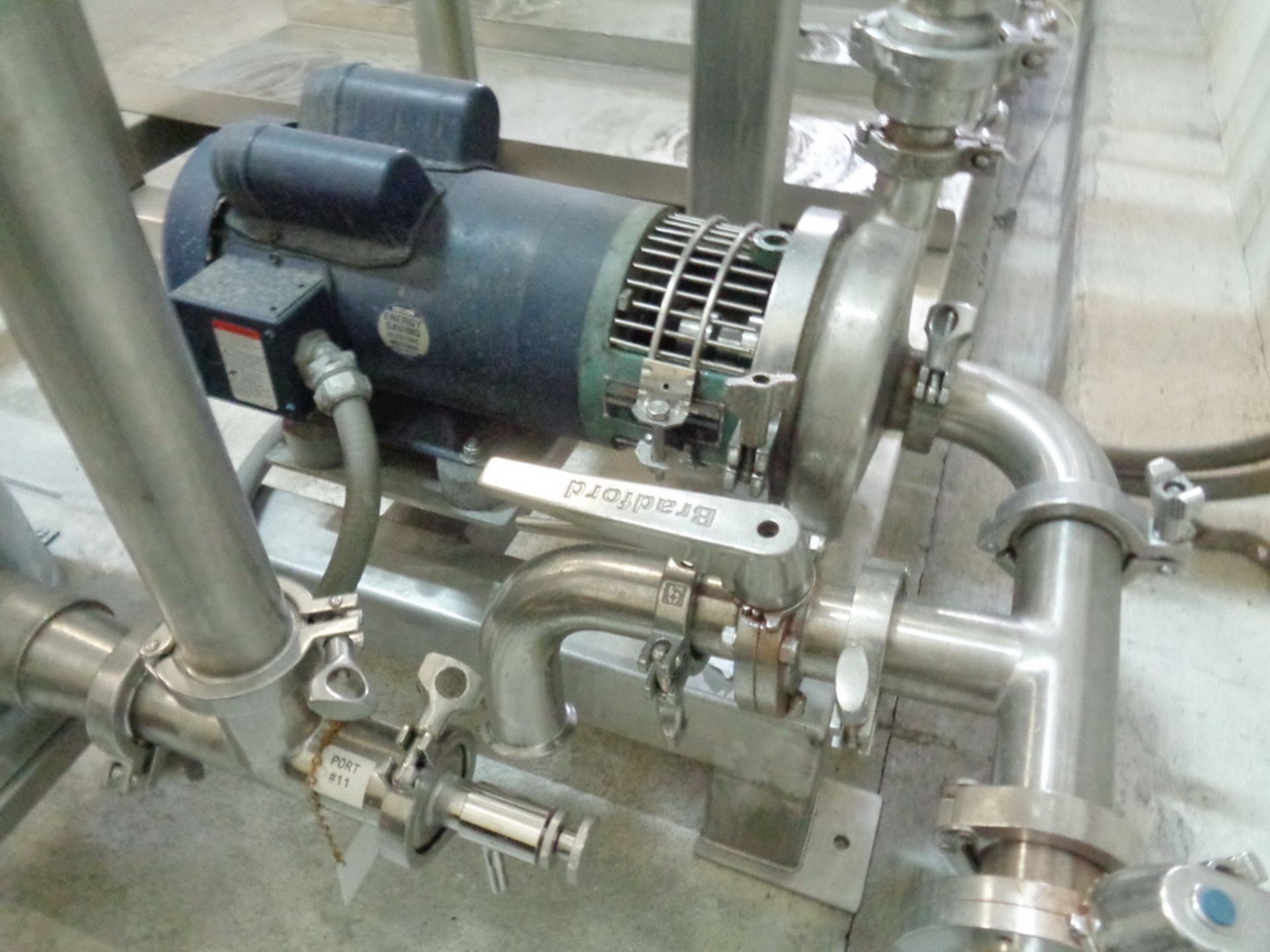 BULK LOT - DEIONIZED WATER SYSTEM, NEW 2012 - Image 5 of 8