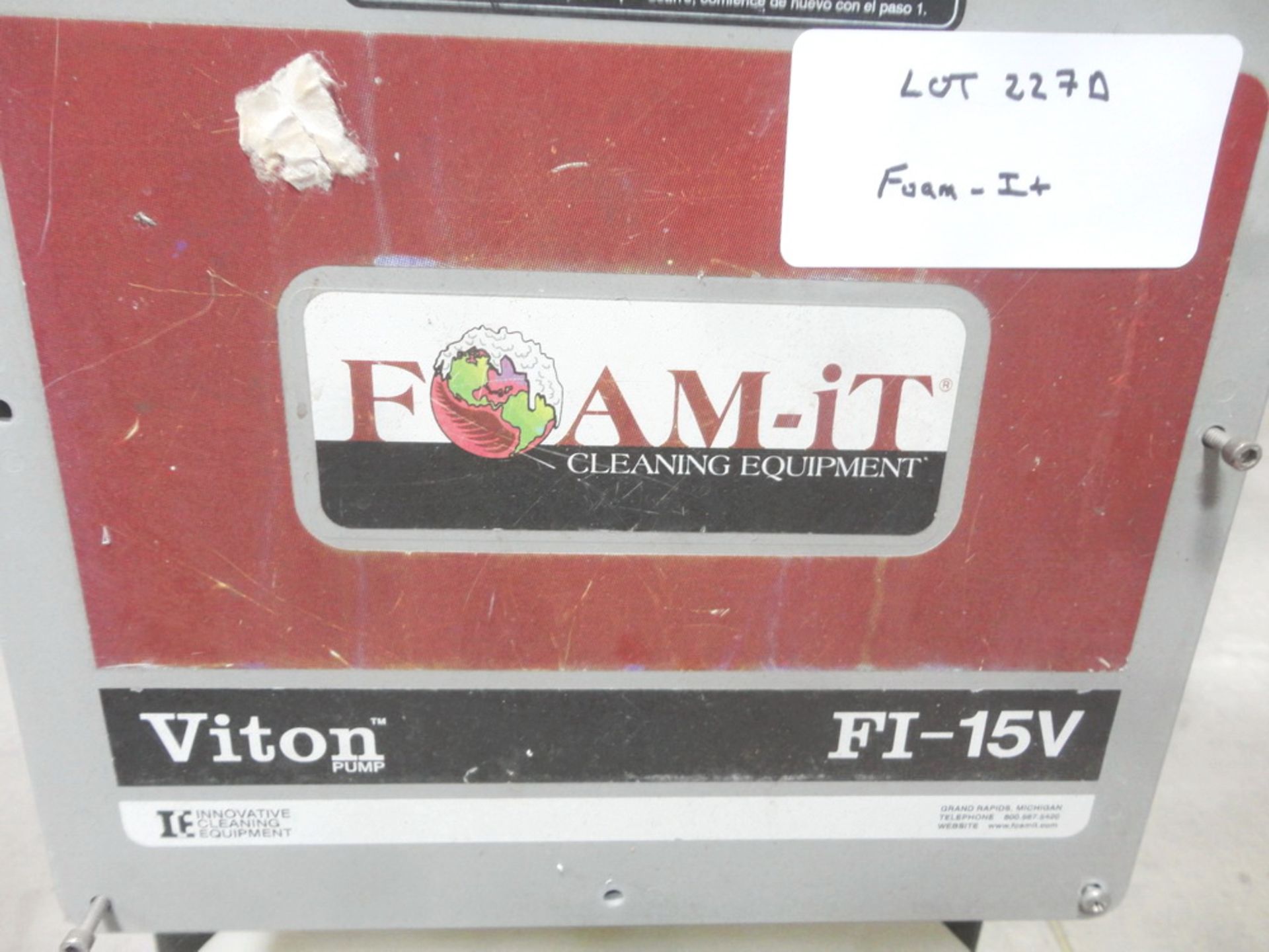 VITON FOAM- PORTABLE CLEANING SYSTEM - Image 2 of 3