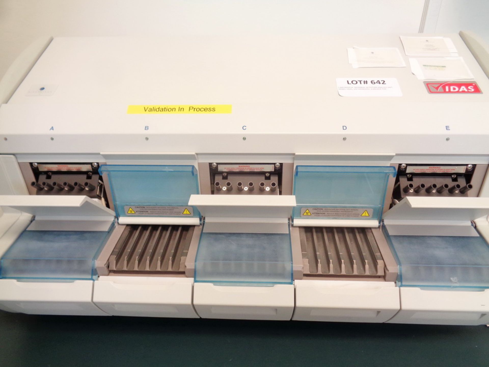 BULK LOT - LABORATORY EQUIPMENT LOCATED IN THE MICROBIOLOGY LAB. - Image 14 of 64