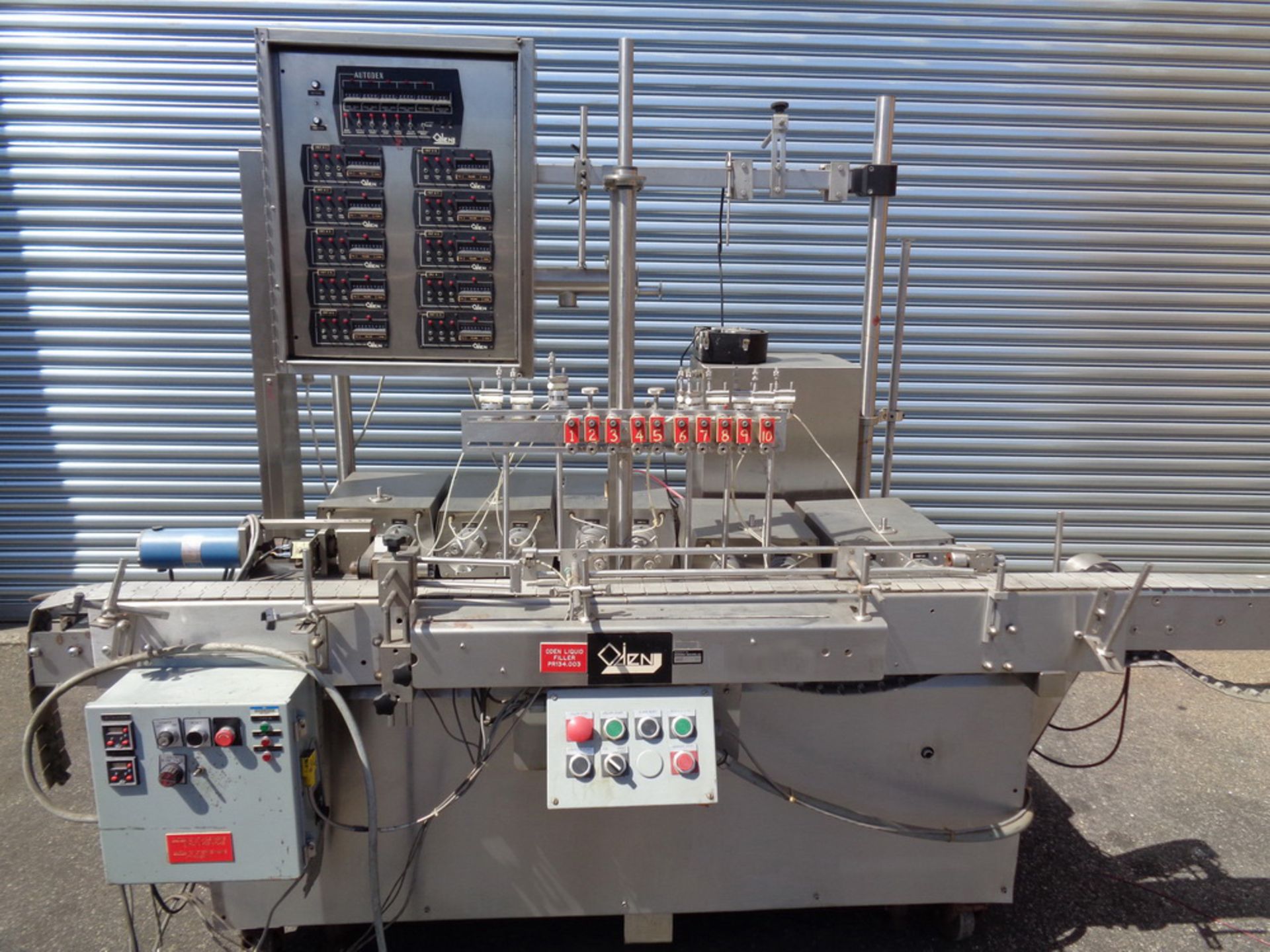 Oden 10-head electronic controlled rotary motion positive displacement filler.