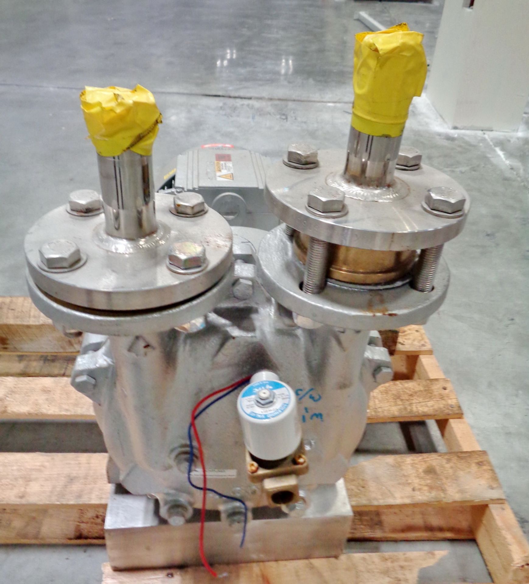 Gardner Denver - Elmo Rietschle 1 1/2HP Vacuum Pump