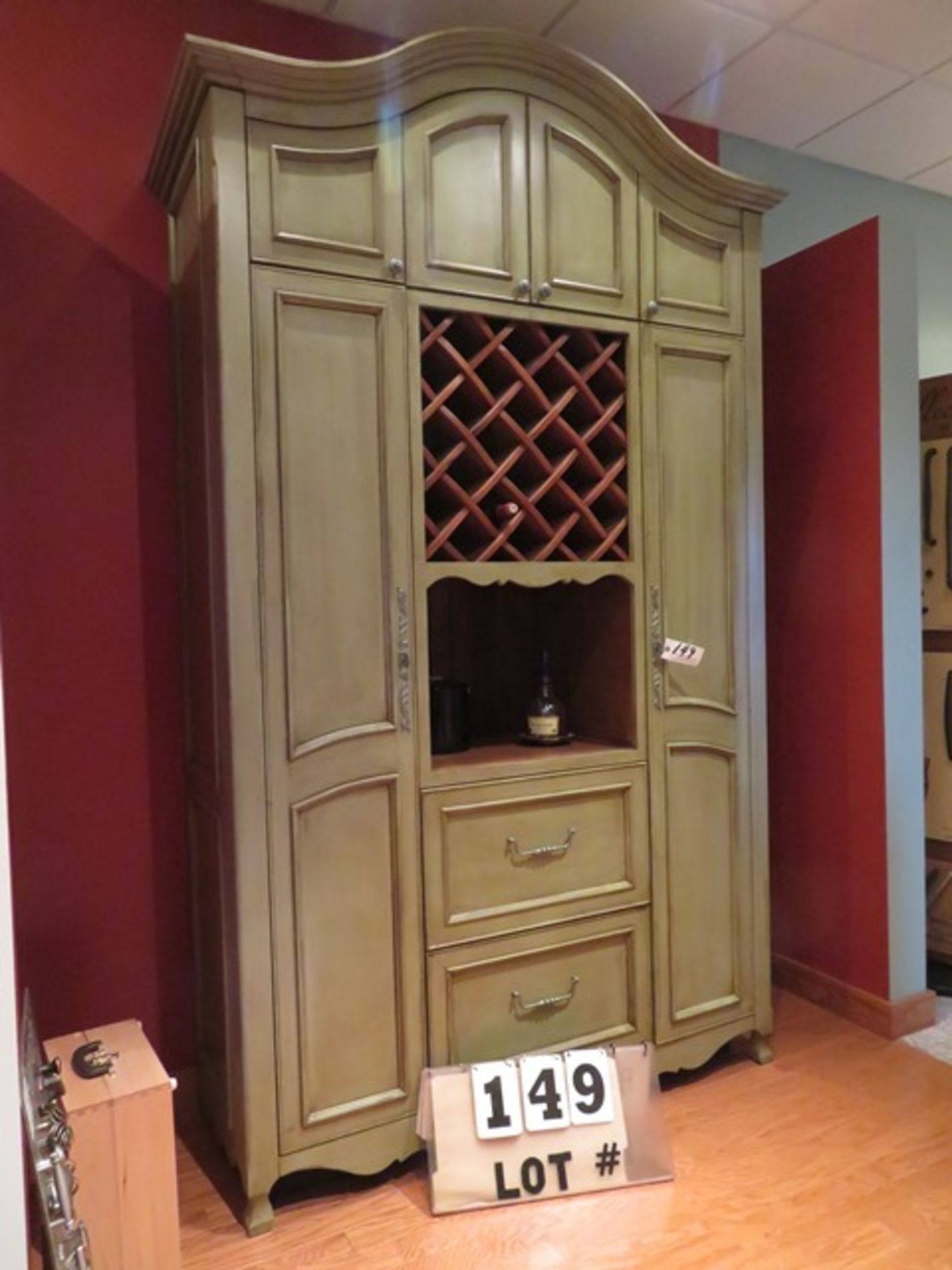 Hutch w/Wine Rack, Antique Green Finish