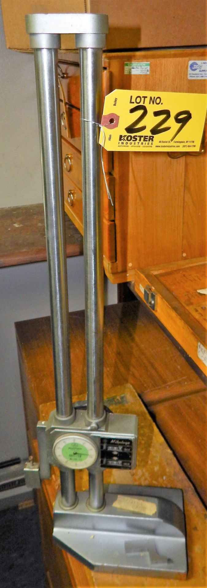 MITUTOYO HEIGHT GAGE