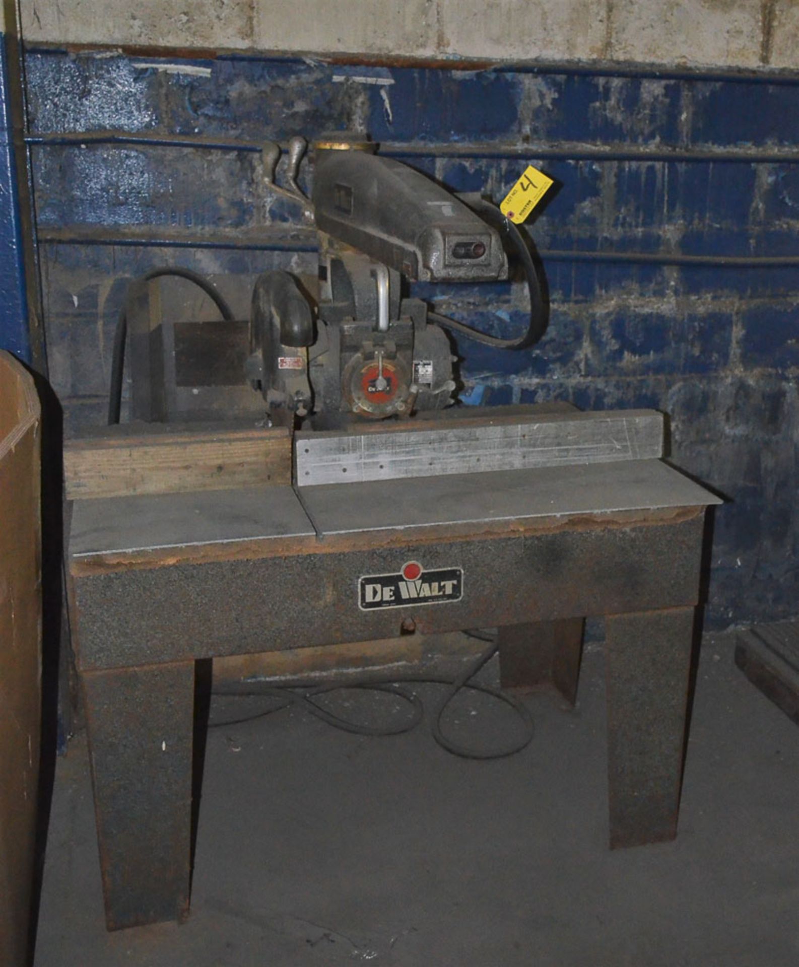 DEWALT 5HP RADIAL ARM SAW - Image 2 of 2