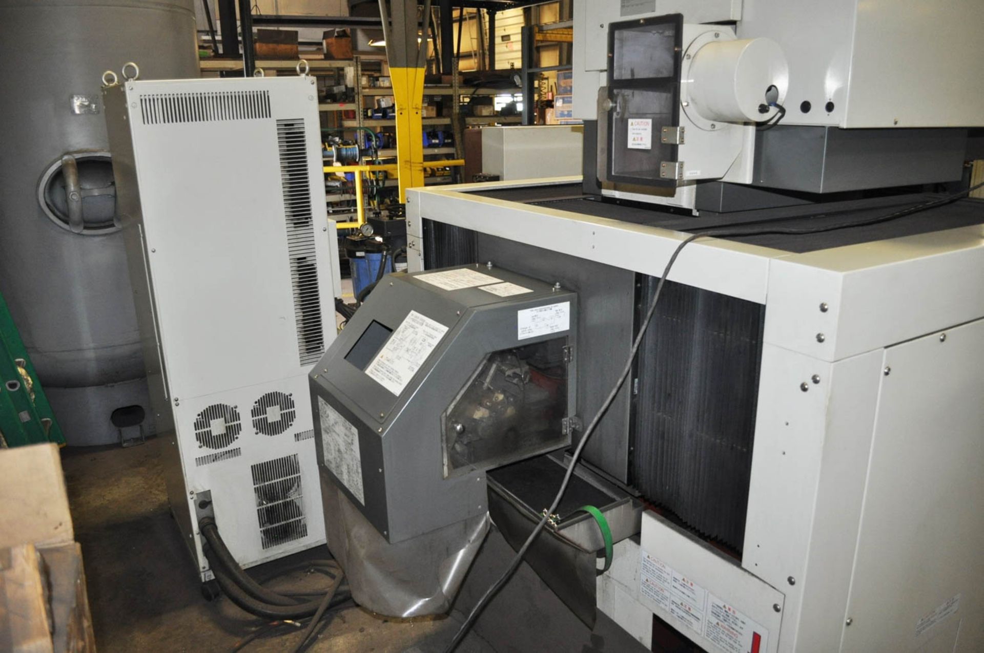 MITSUBISHI MDL. FA20S CNC WIRE EDM, WITH 41.3" X 31.5" X 11.3" MAX WORKPIECE, 3300# MAX WORK WEIGHT, - Image 4 of 7