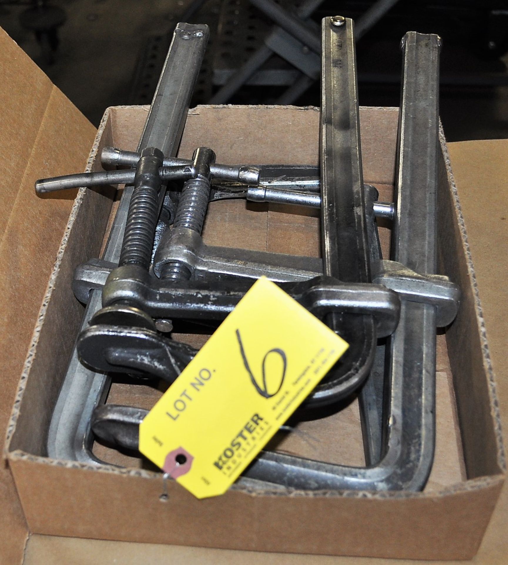 LOT OF ASSORTED L-CLAMPS