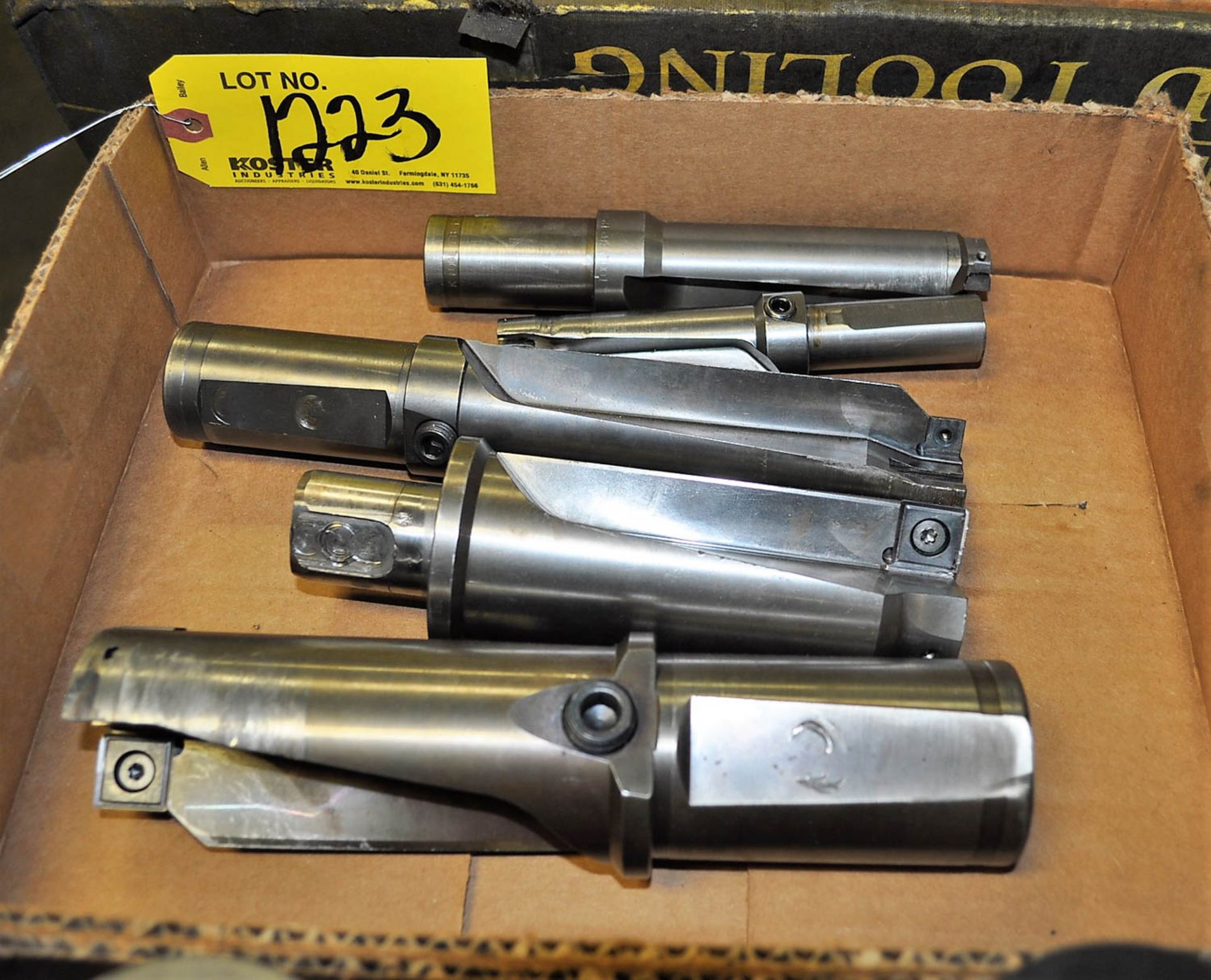 LOT OF CARBIDE INSERT HOLE DRILLS