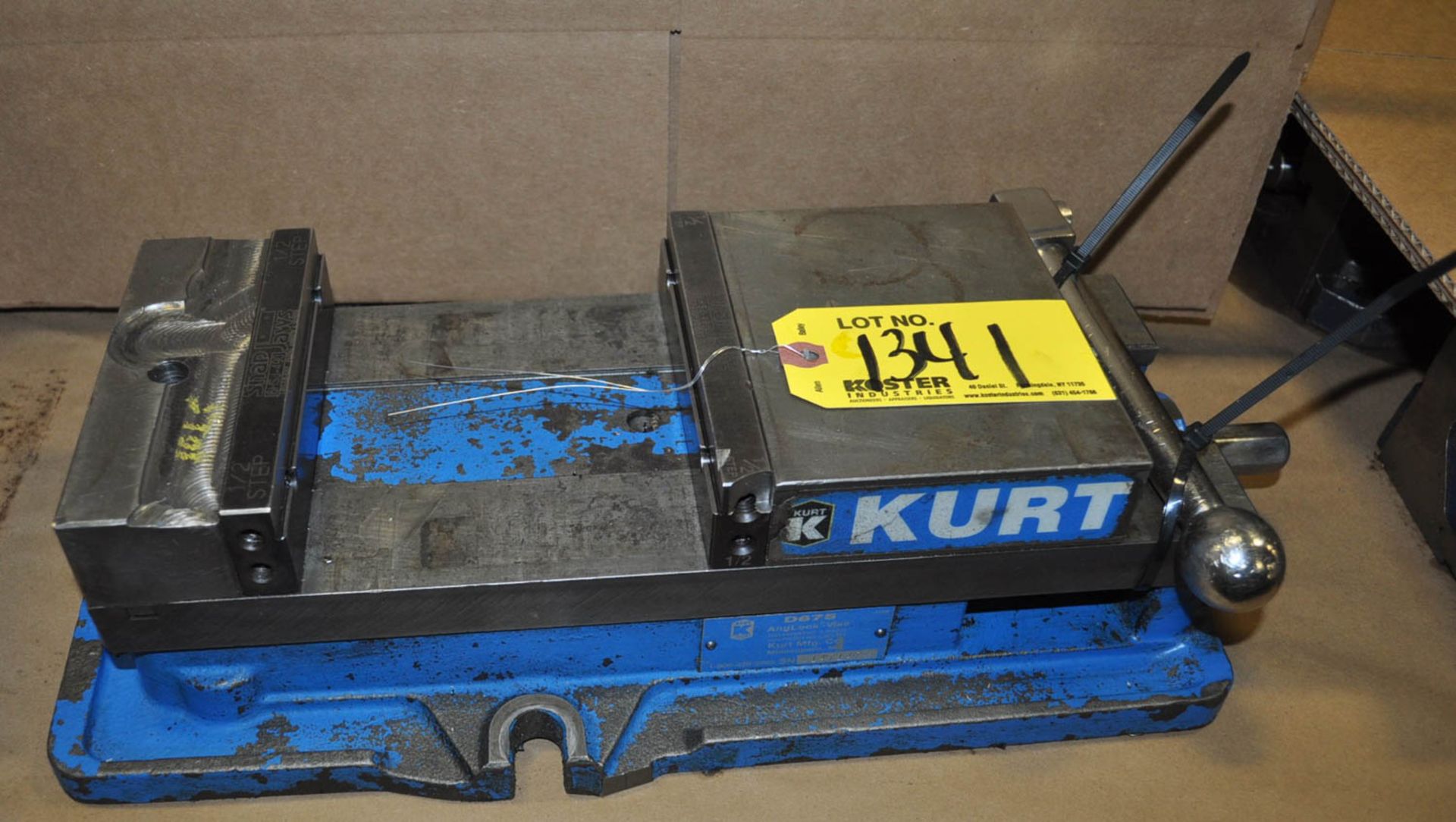 6" KURT MACHINE VISE