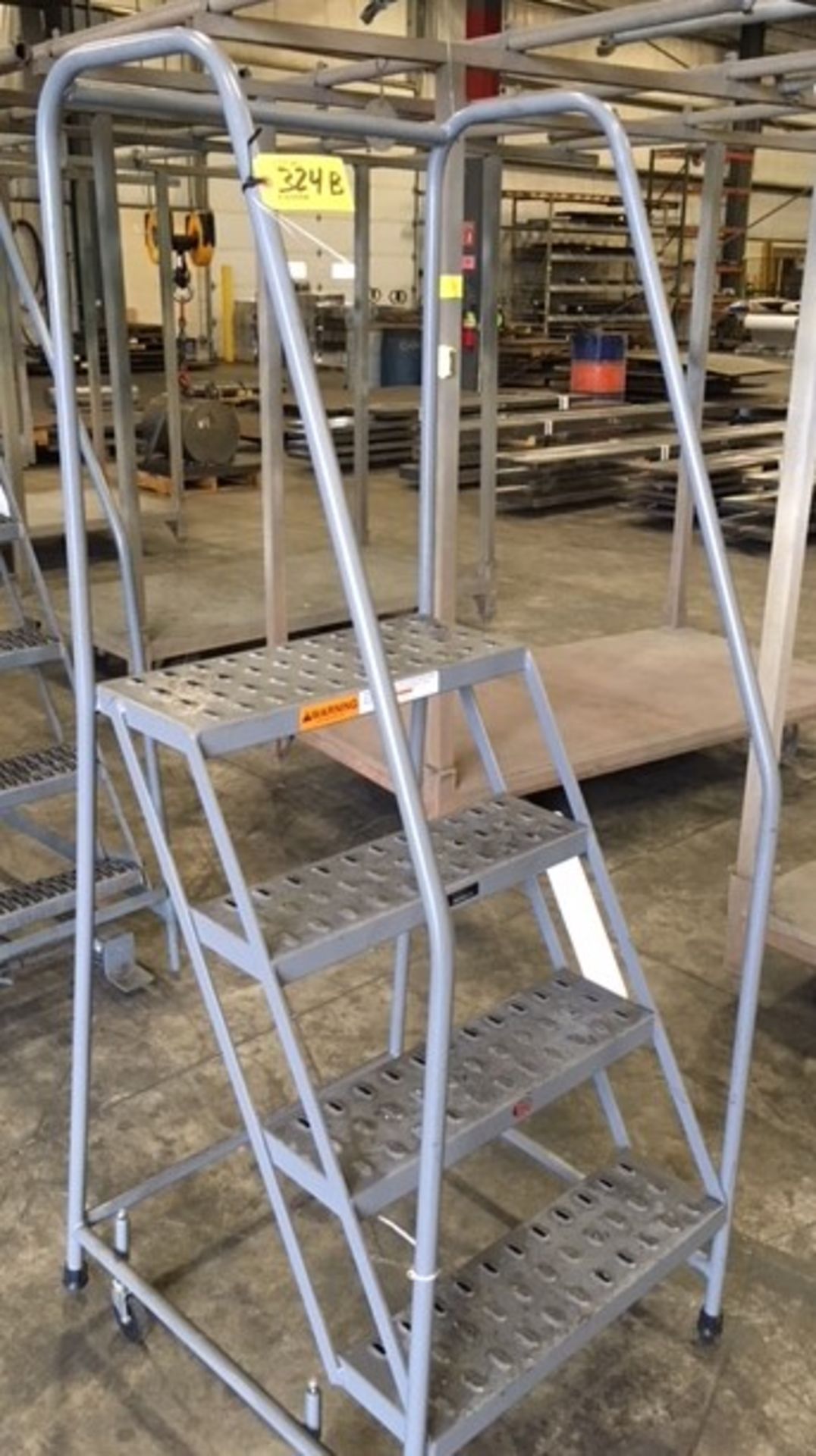 4' PORTABLE STOCK LADDER