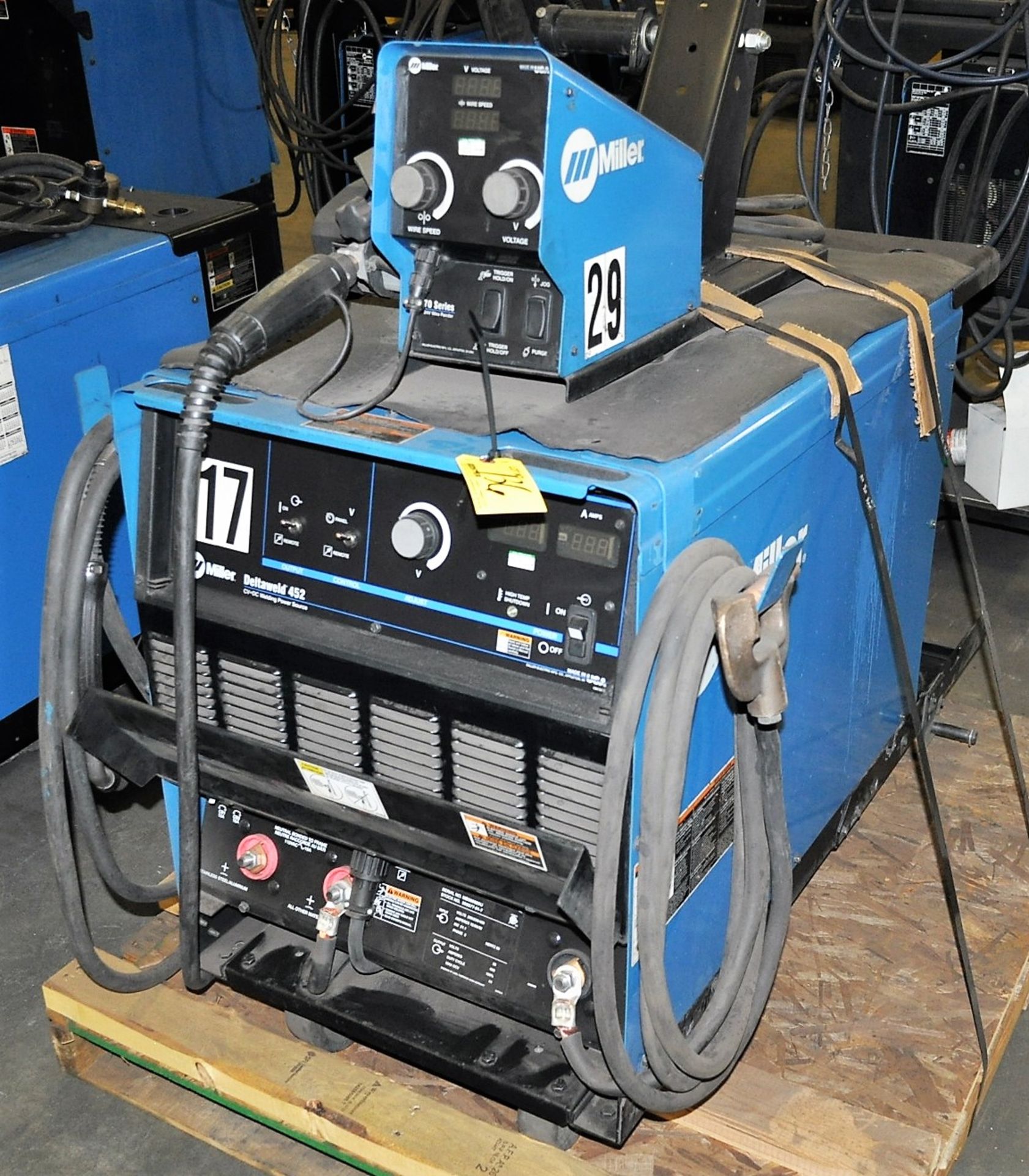 MILLER DELTAWELD 452 CV/DC 450-AMP WELDING POWER SOURCE, WITH MILLER 70 SERIES WIRE FEED, S/N: