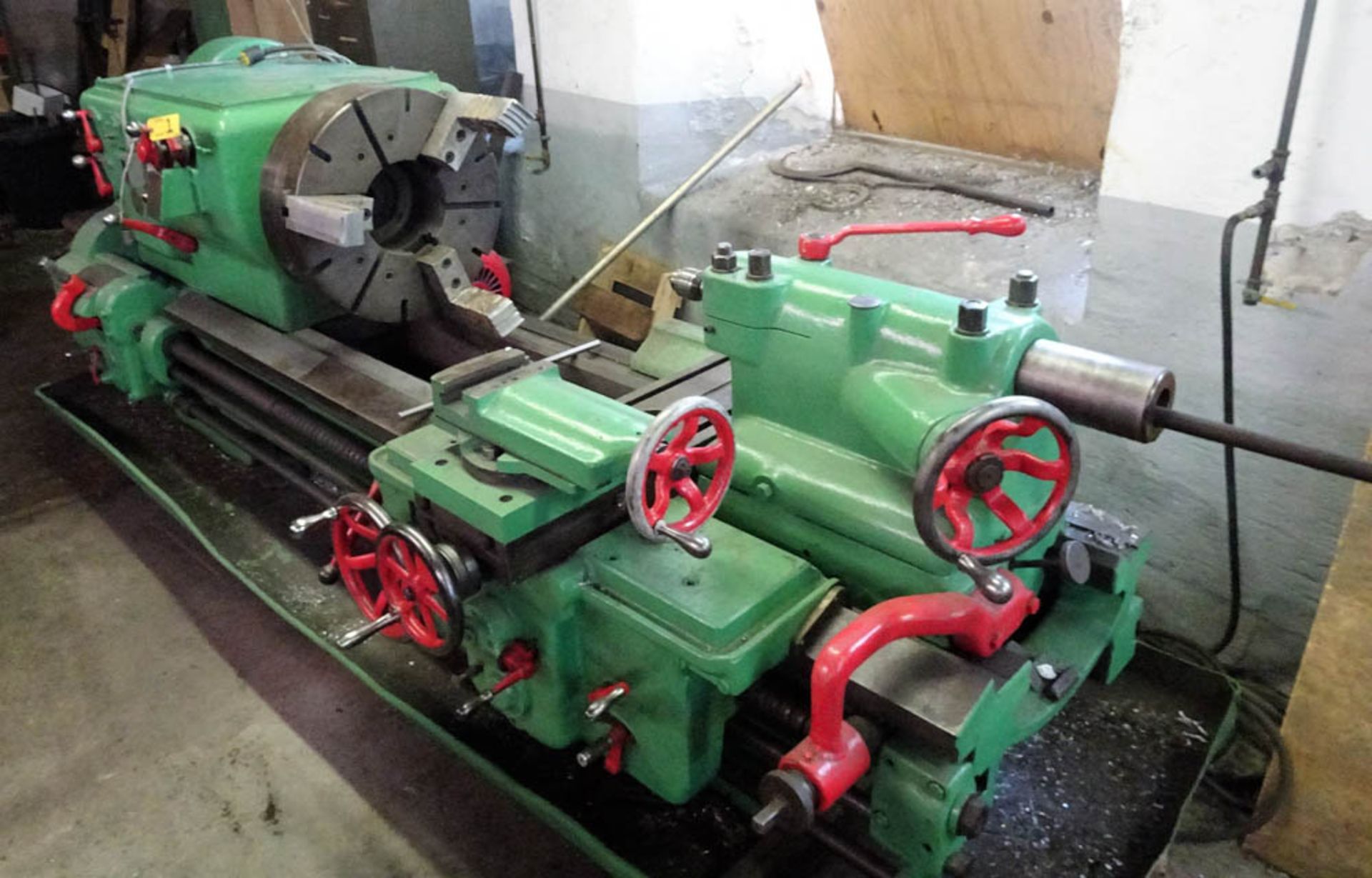 LEBLOND GEAR HEAD ENGINE LATHE WITH 24" 3-JAW CHUCK, 72" BED, 30" SWING, 44" CENTER - Image 4 of 4