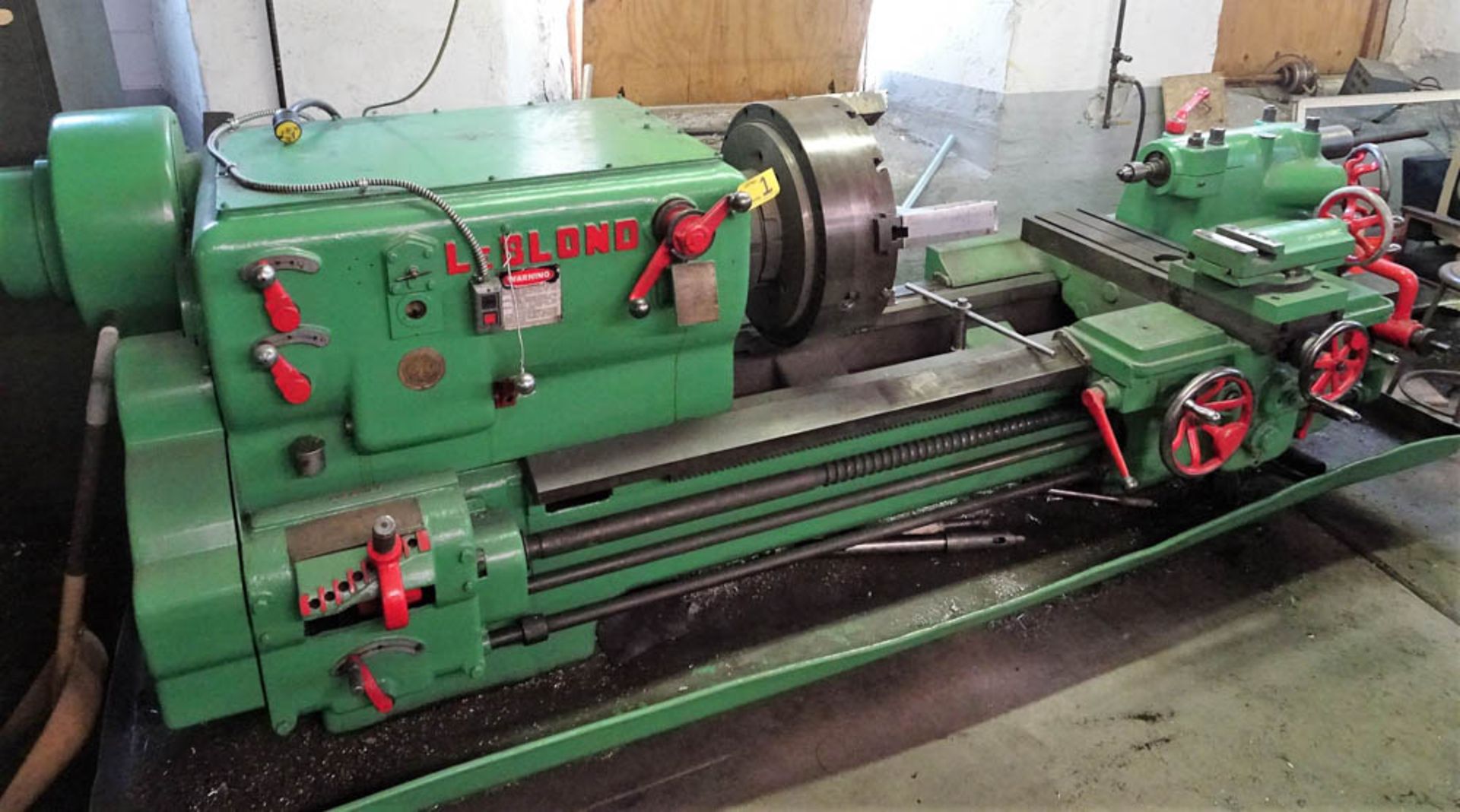 LEBLOND GEAR HEAD ENGINE LATHE WITH 24" 3-JAW CHUCK, 72" BED, 30" SWING, 44" CENTER - Image 2 of 4