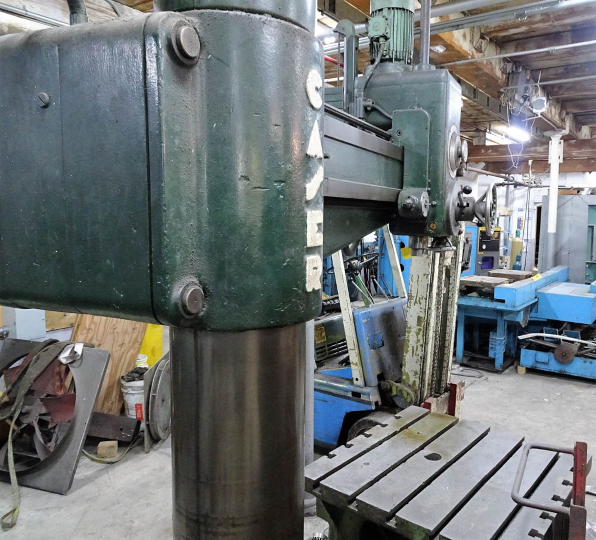 CASER MDL. 35-1250 RADIAL ARM DRILL WITH 36" X 36" T-SLOT RISER TABLE, APPROXIMATELY 48" TRAVEL, 12" - Image 3 of 4
