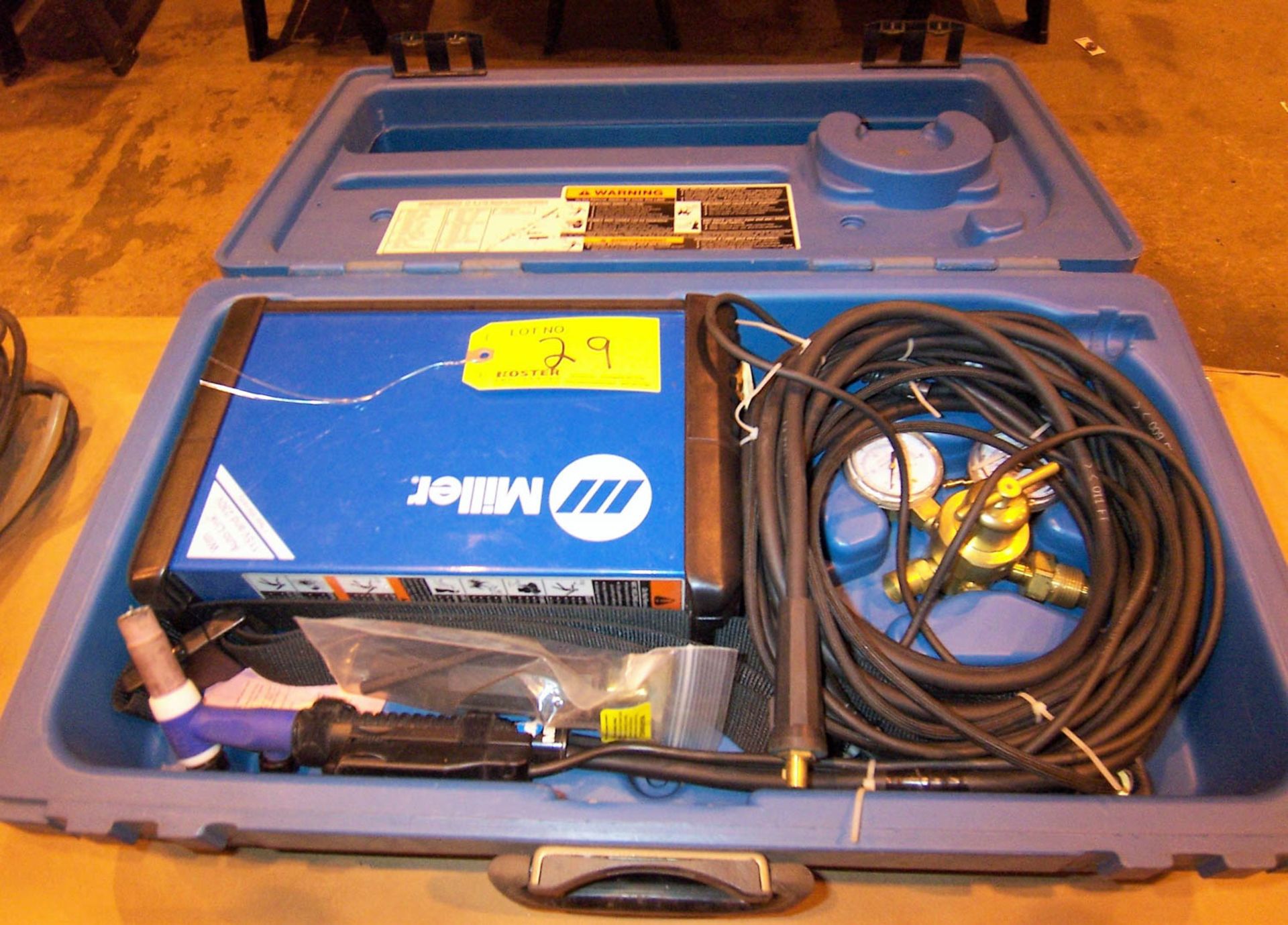 MILLER MAXSTAR 140 STR TIG WELDER