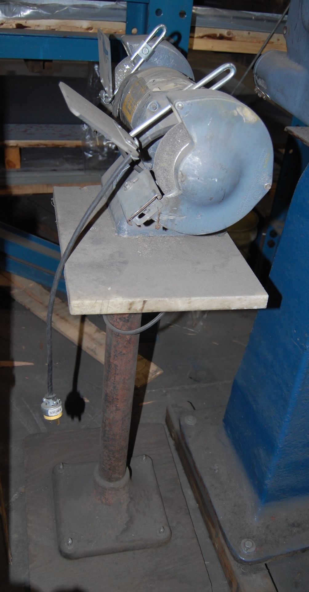 1/2HP BALDOR DOUBLE END PEDESTAL GRINDER, SINGLE PHASE [LOCATED IN MELVILLE, NY]